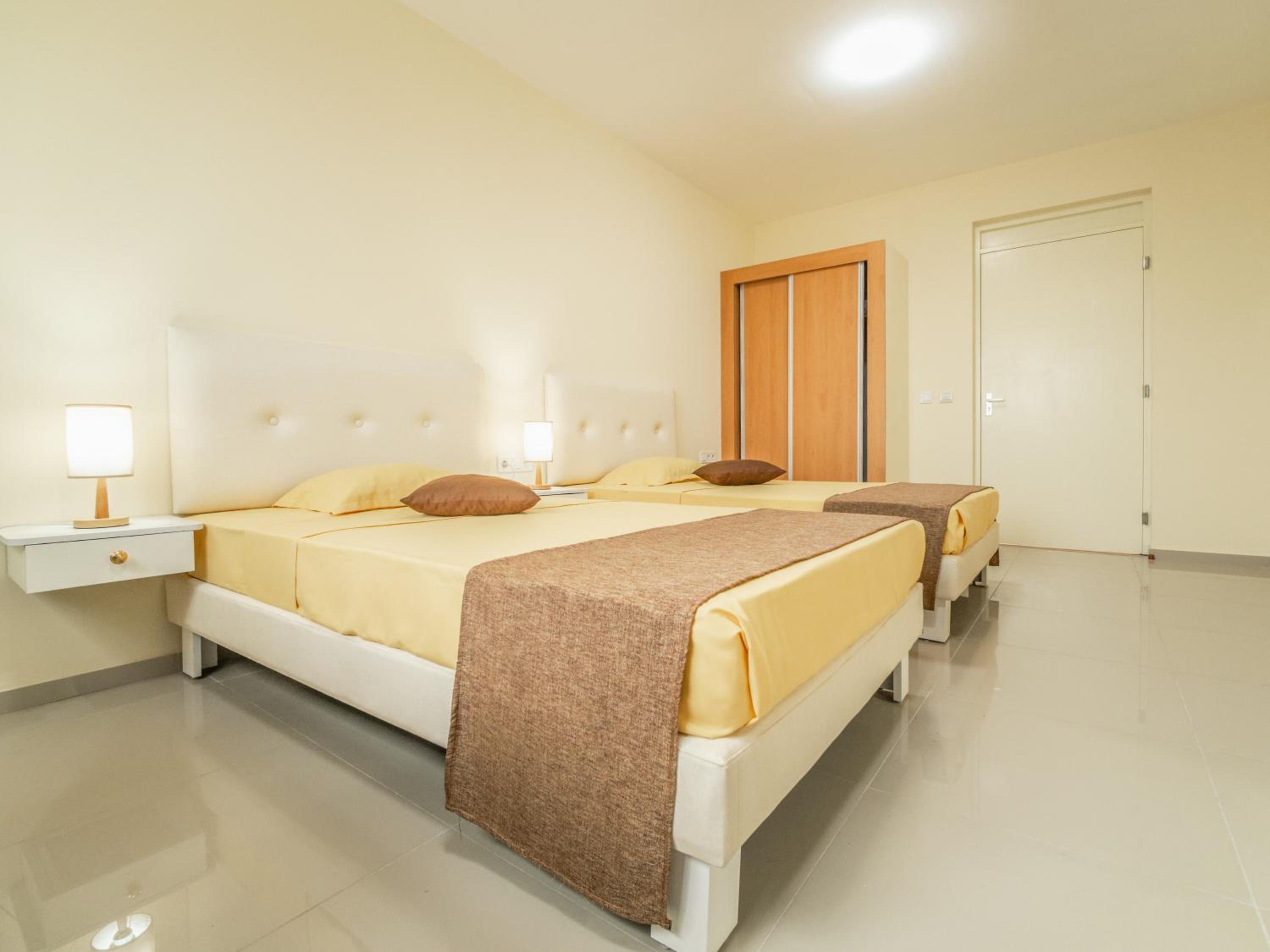 Residencial LiviaMilena Santa Maria