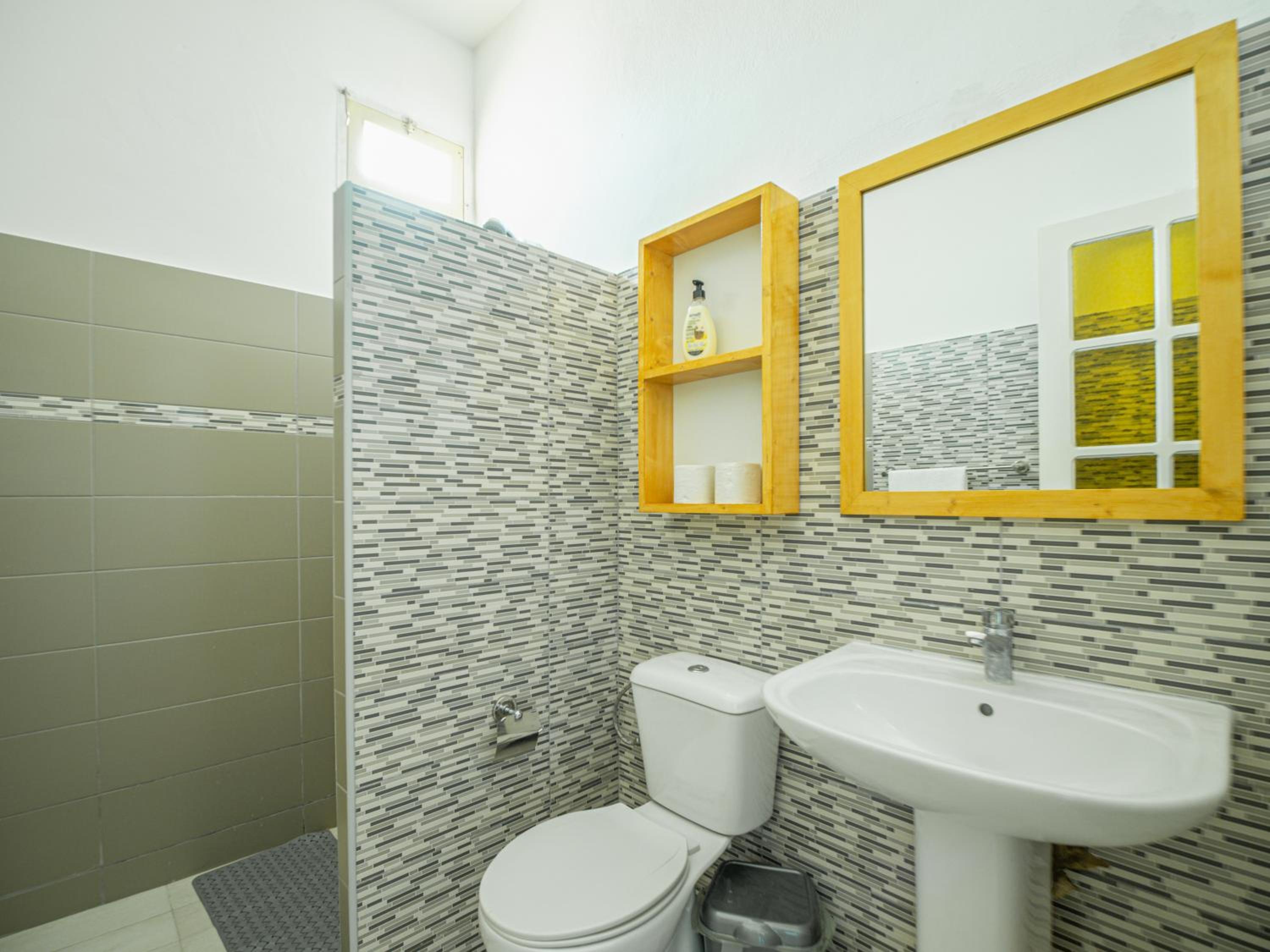 Residencial LiviaMilena Santa Maria