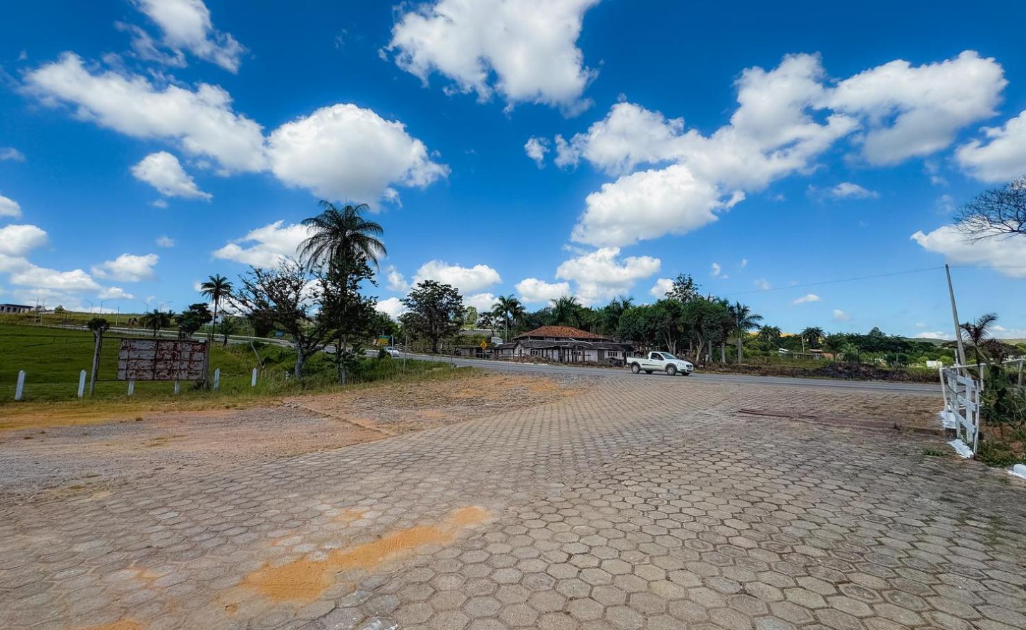 Otima casa com Wi-Fi e piscina em Tiradentes MG