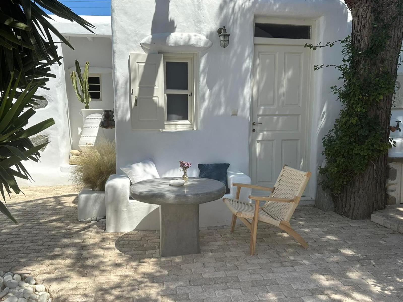 Cassaris Mykonos