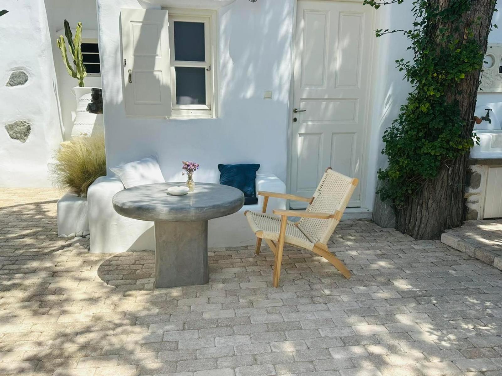 Cassaris Mykonos