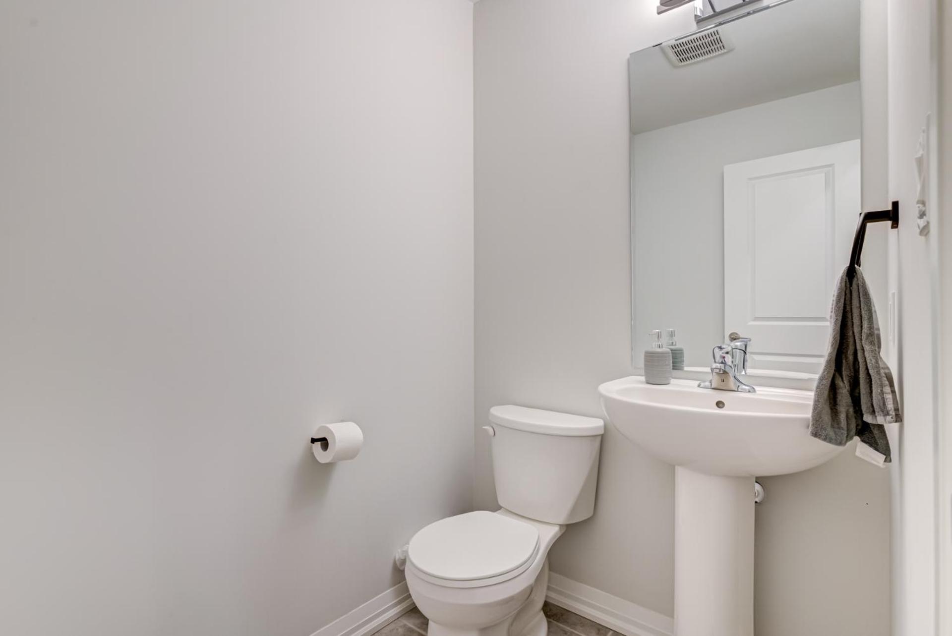 Luxury Living at the Falls - 4 bed house