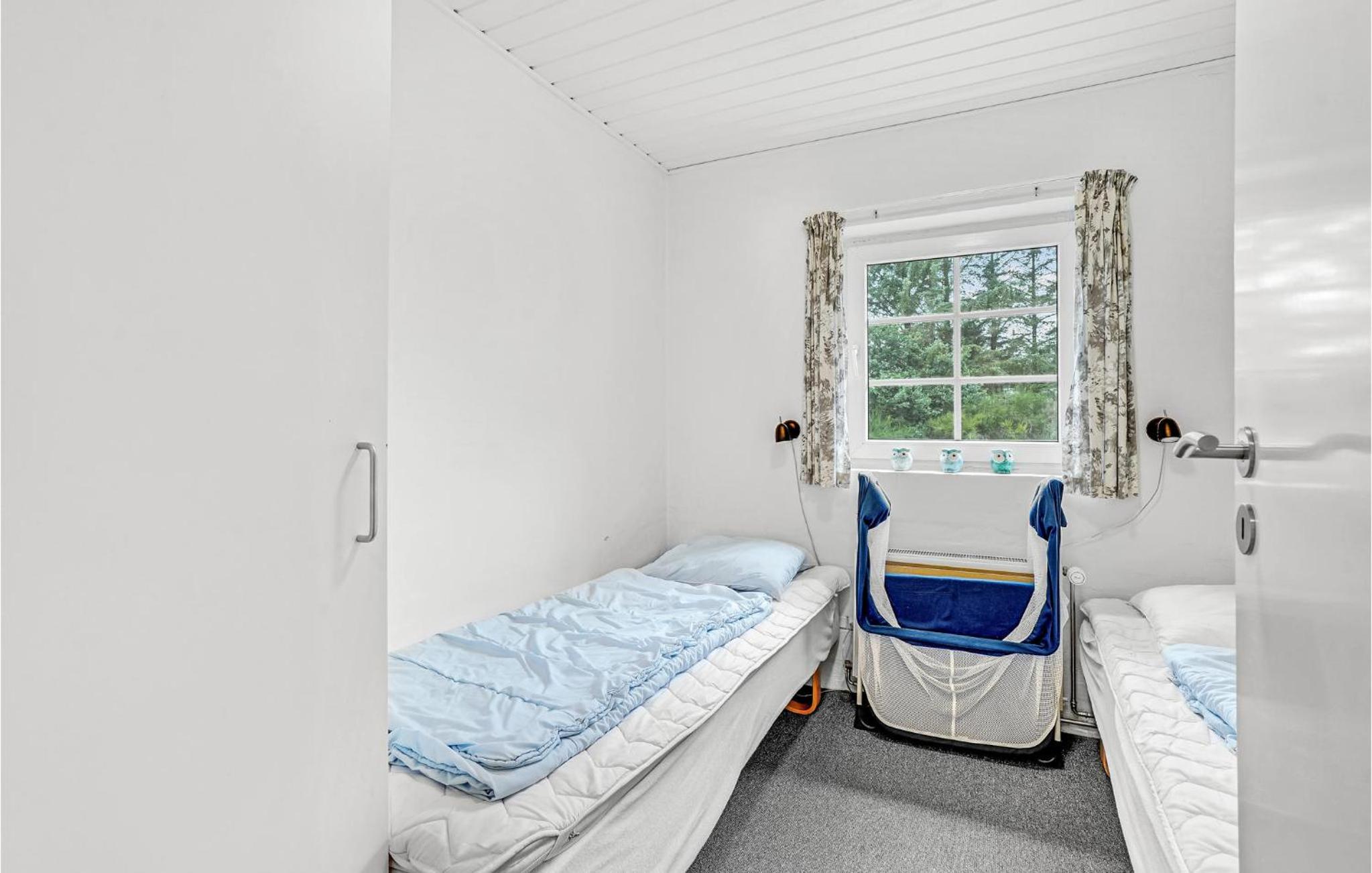 Lovely Home In Ulfborg With Wifi