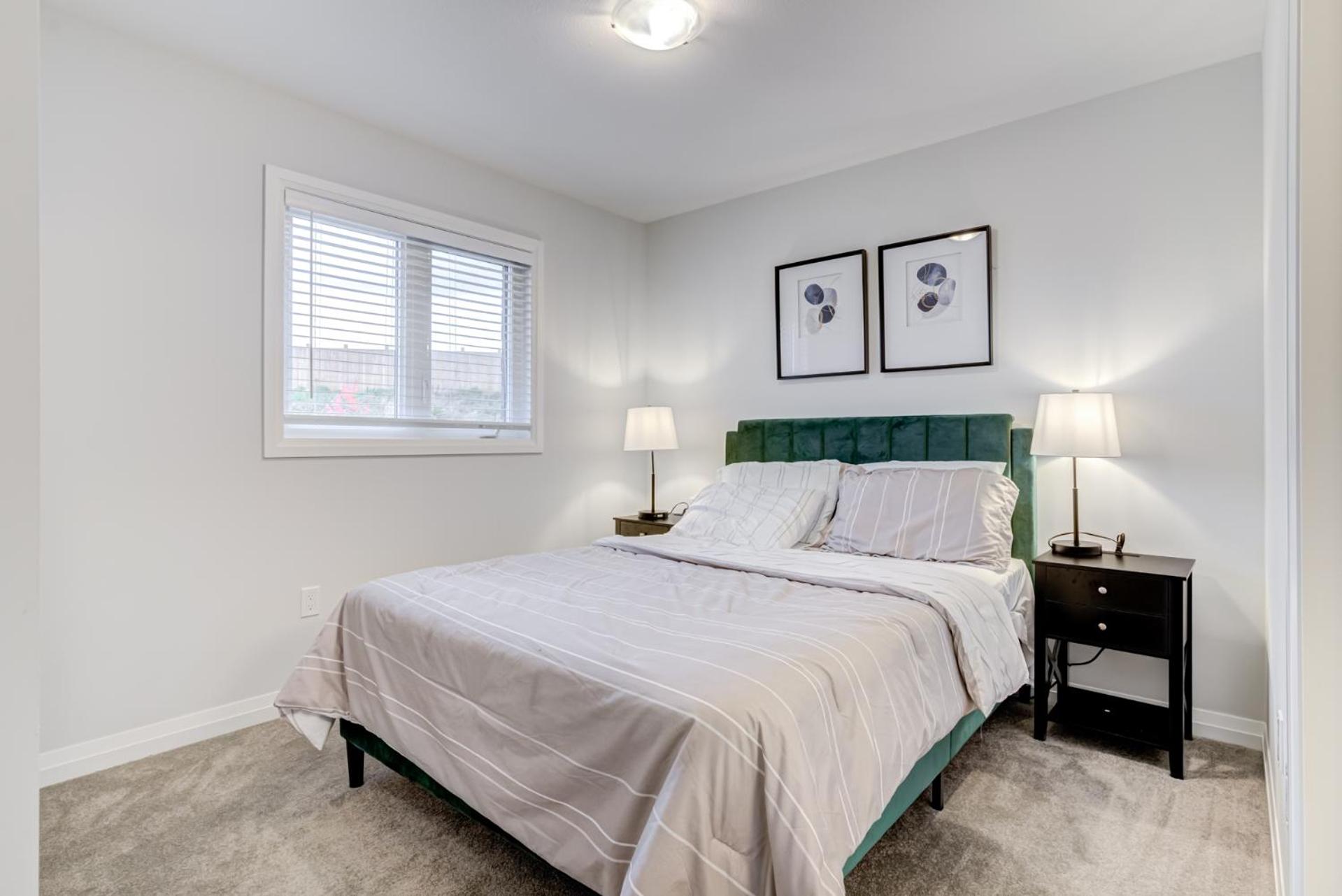 Luxury Living at the Falls - 4 bed house