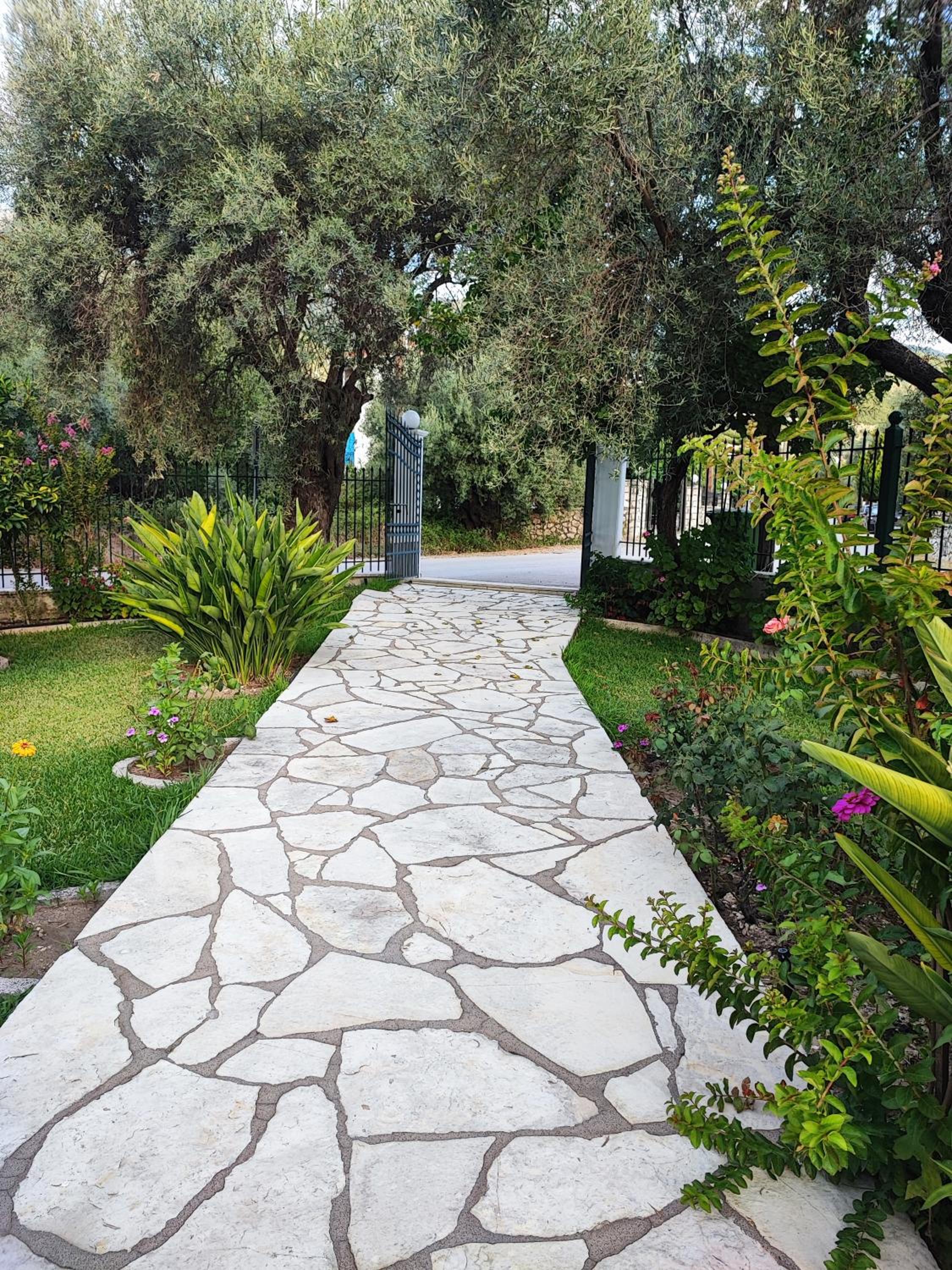 Niriton Residence Brand new Nydri Suites photo 3