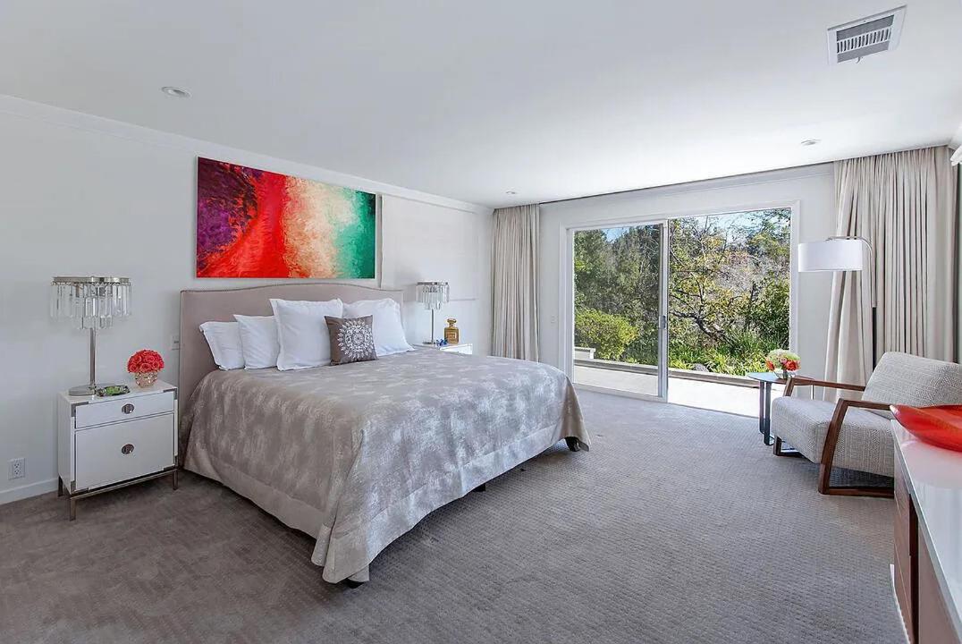 The Shadow Hill Luxury Villa