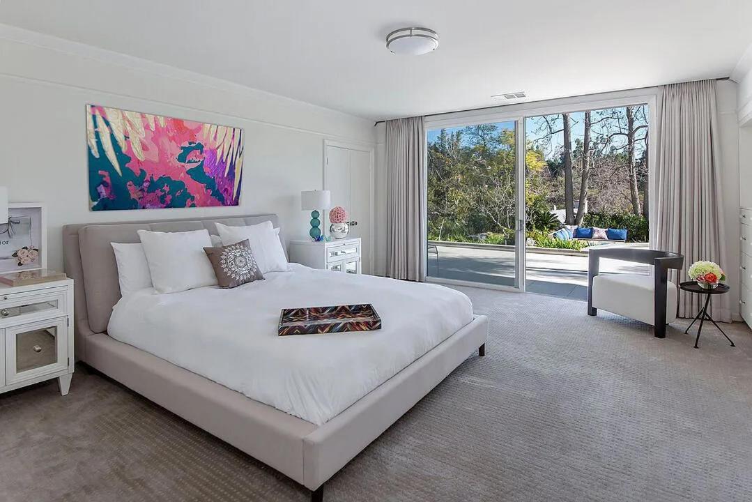 The Shadow Hill Luxury Villa