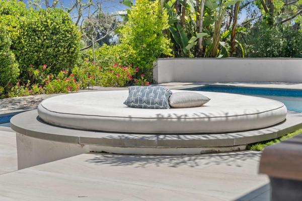 The Shadow Hill Luxury Villa