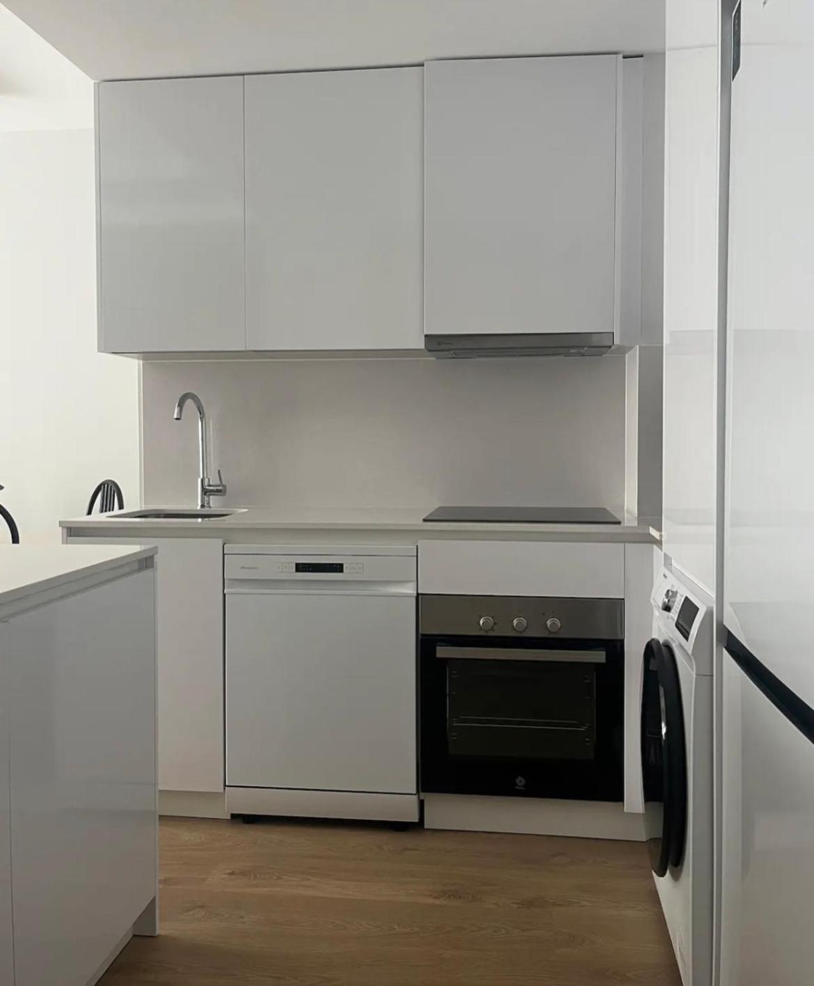 Apartamento de lujo en la Malagueta con piscina y garaje
