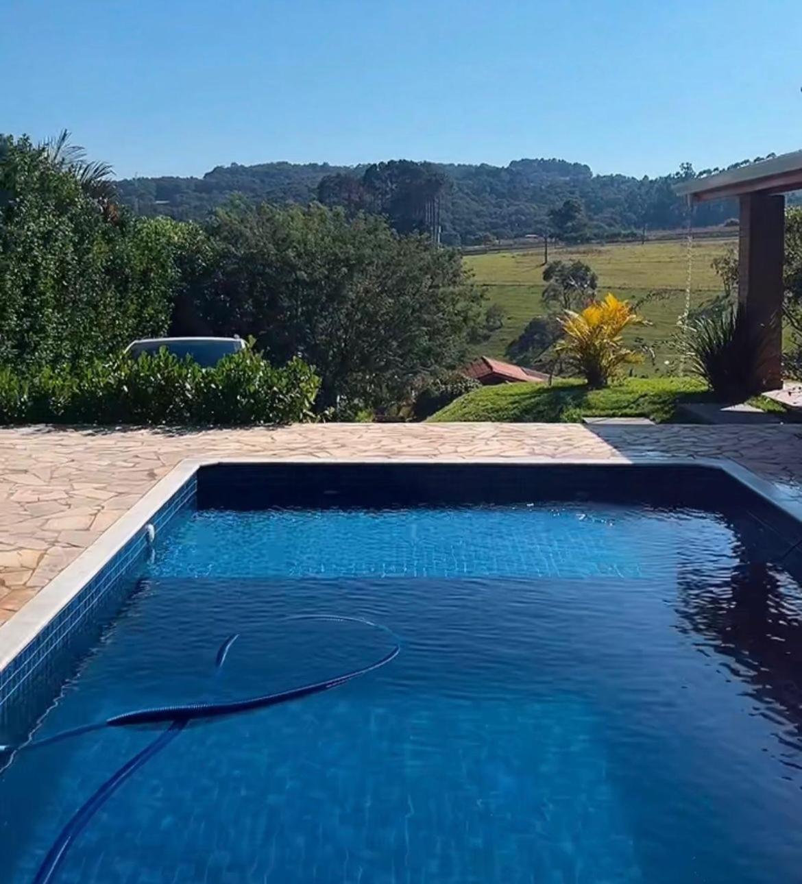 Chácara com vista espetacular com condominio fechado