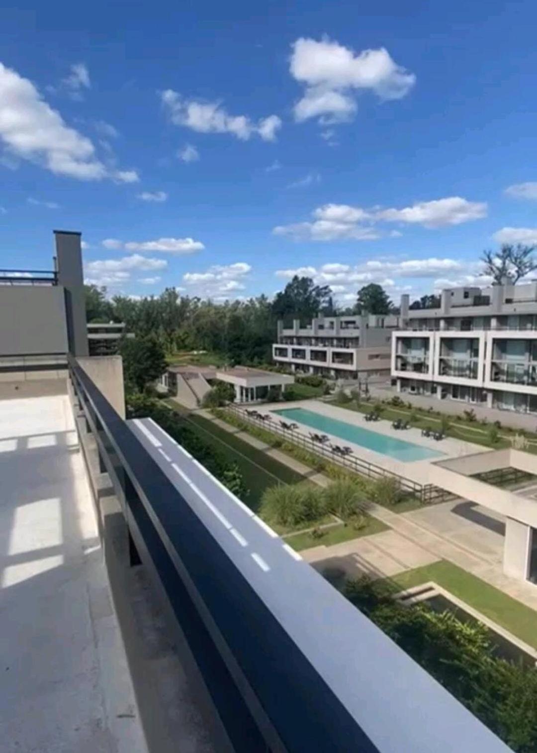 Mono ambiente Campus Vista Pilar