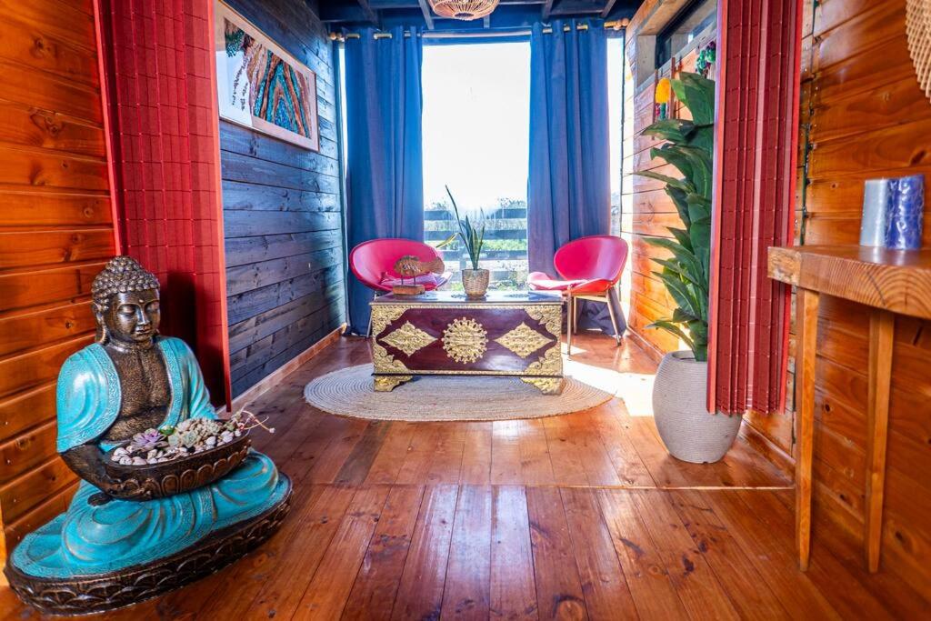 PEZ HOUSE