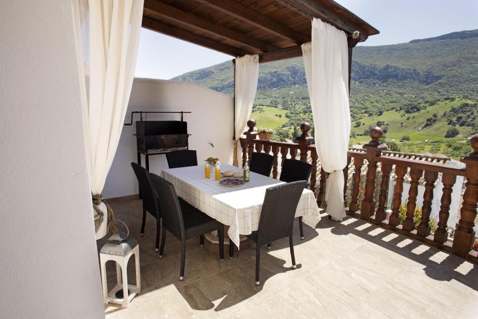 LA POSADA DE LA MUELA - Property Image 58