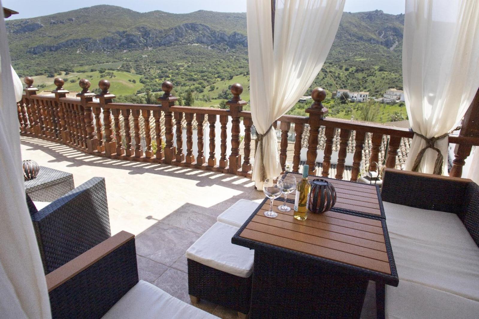 LA POSADA DE LA MUELA - Property Image 44