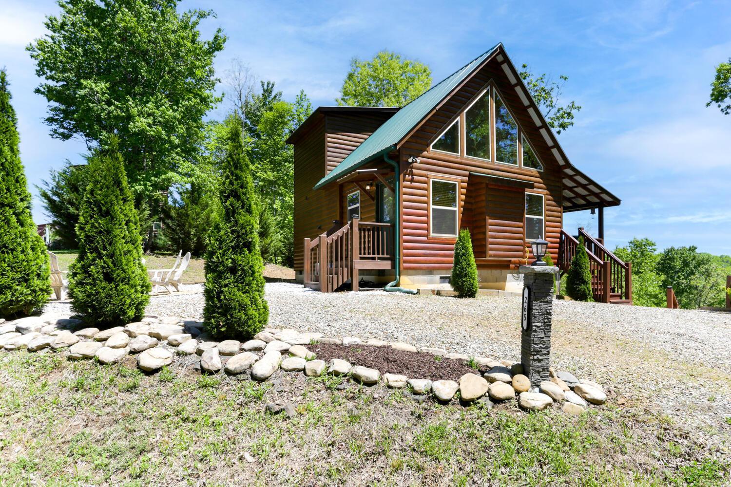 The Misty Blue Mountain Retreat view 4