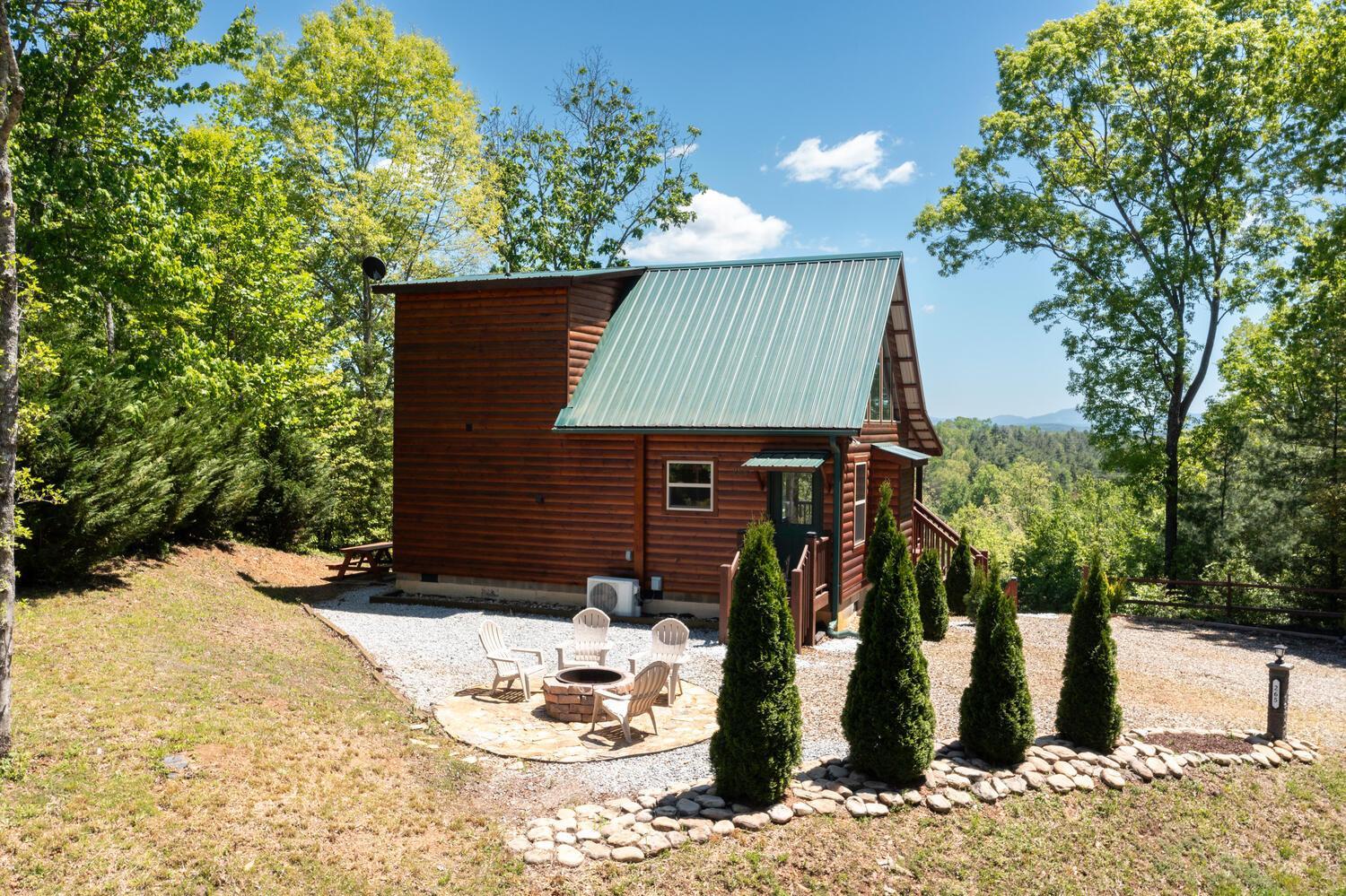 The Misty Blue Mountain Retreat view 5