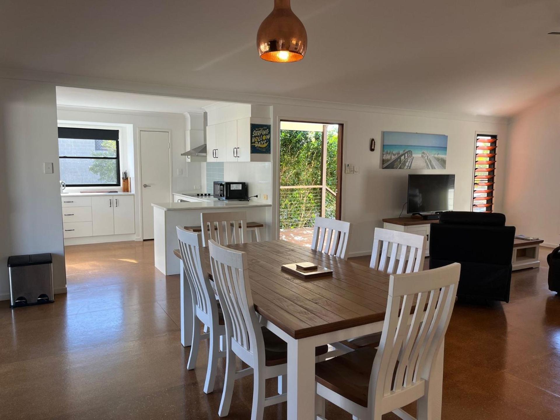 14 Manooka Drive - Rainbow Beach Pets Welcome. Fully fenced