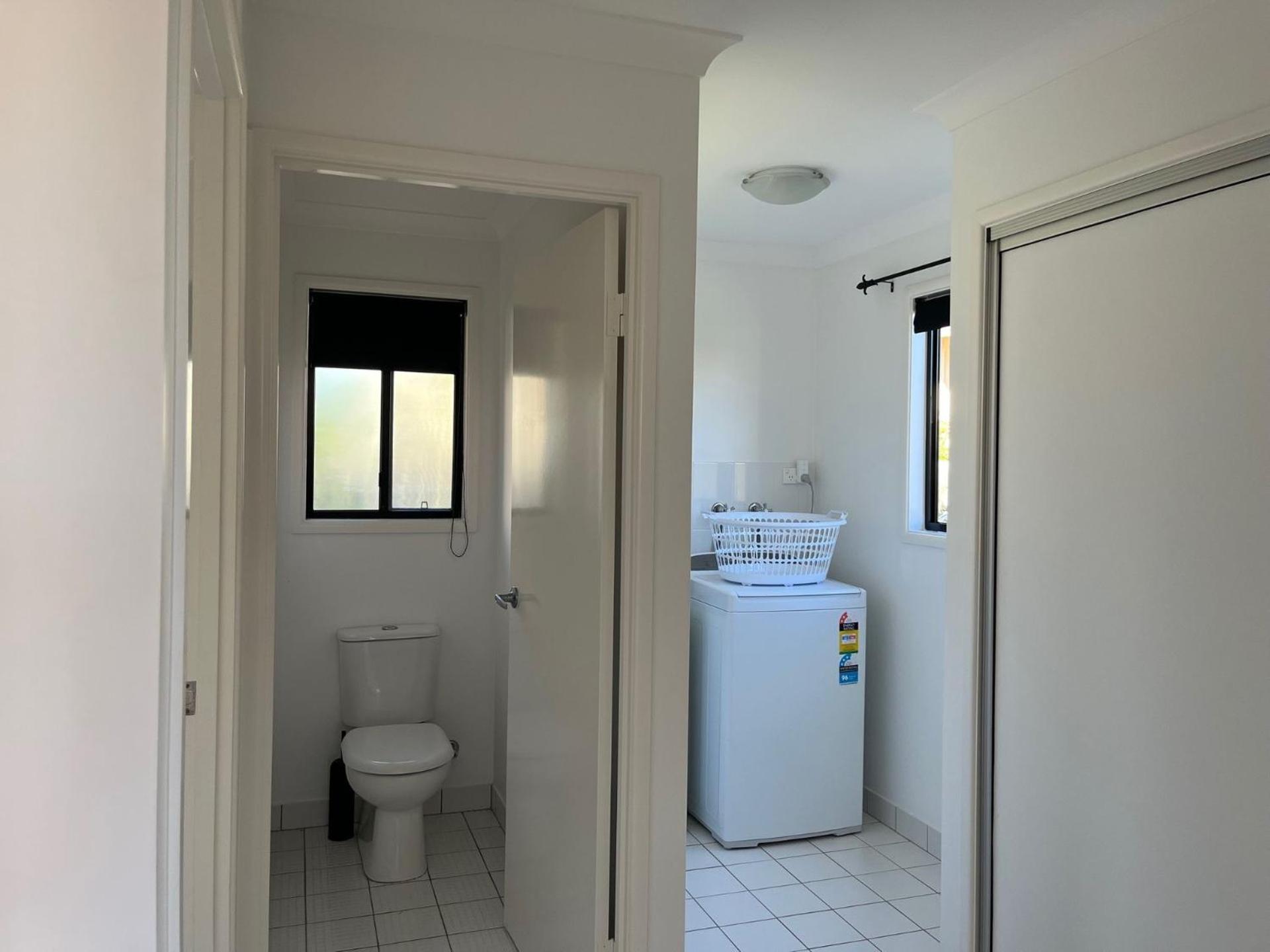 14 Manooka Drive - Rainbow Beach Pets Welcome. Fully fenced