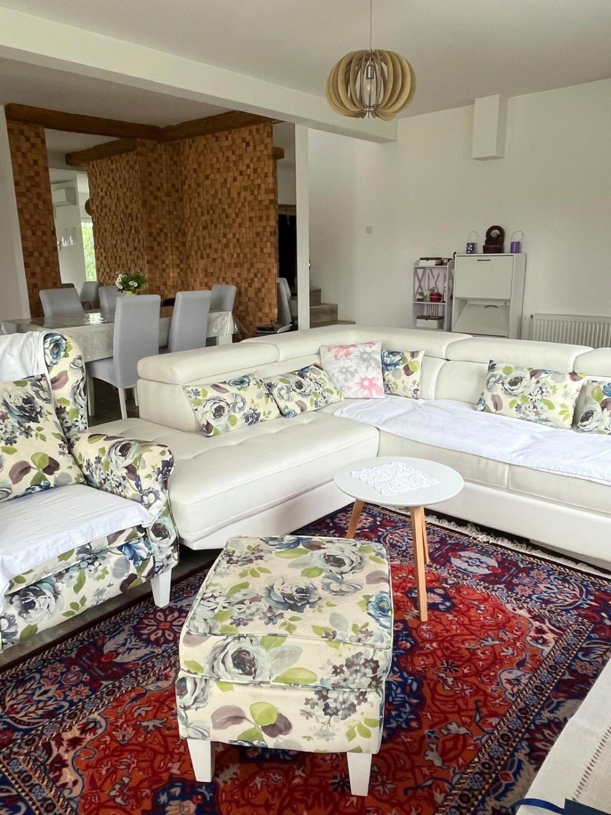 Villa Albaho for rent in Usivak Hadzici Sarajevo