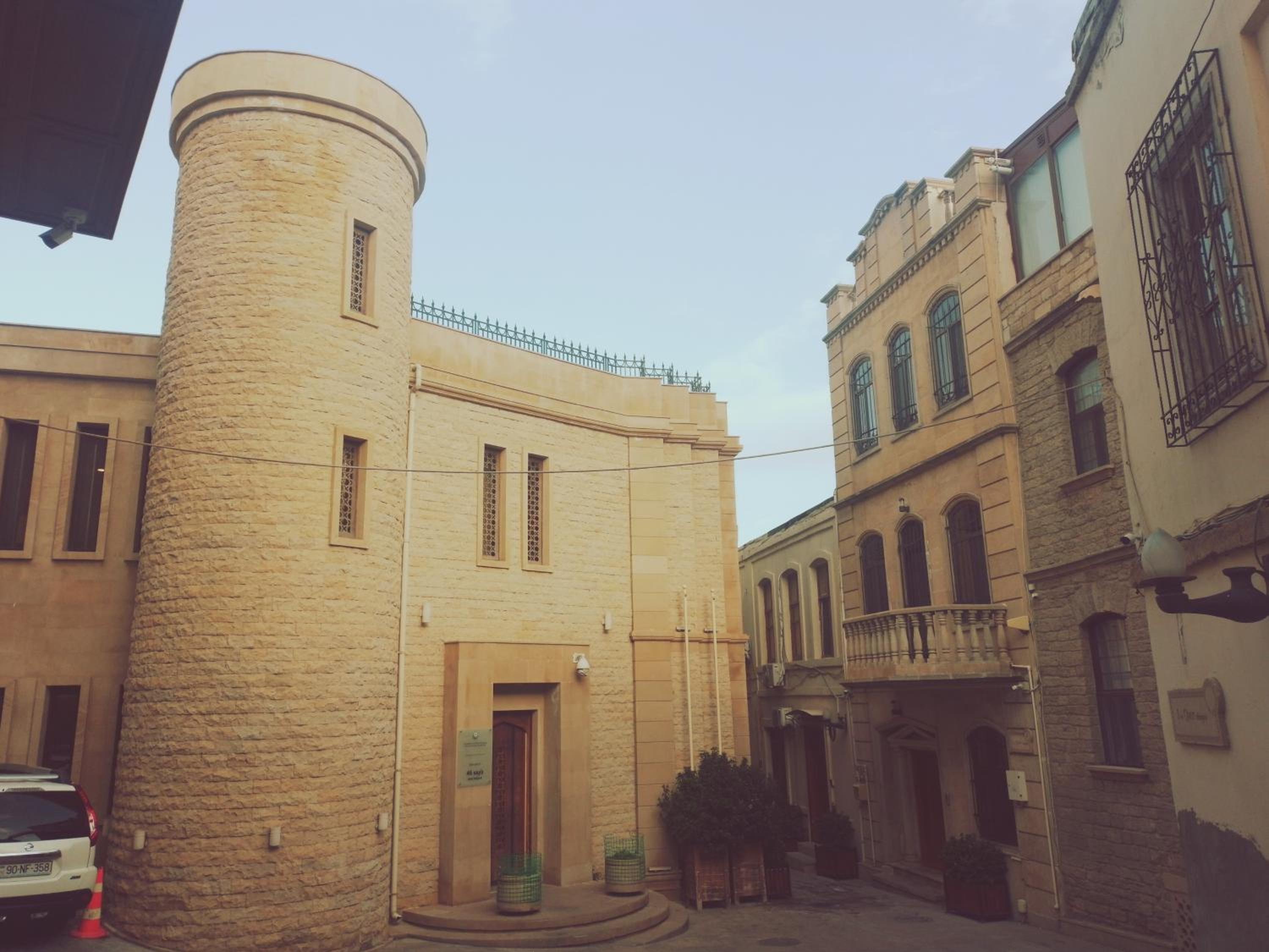KING Hostel Center
