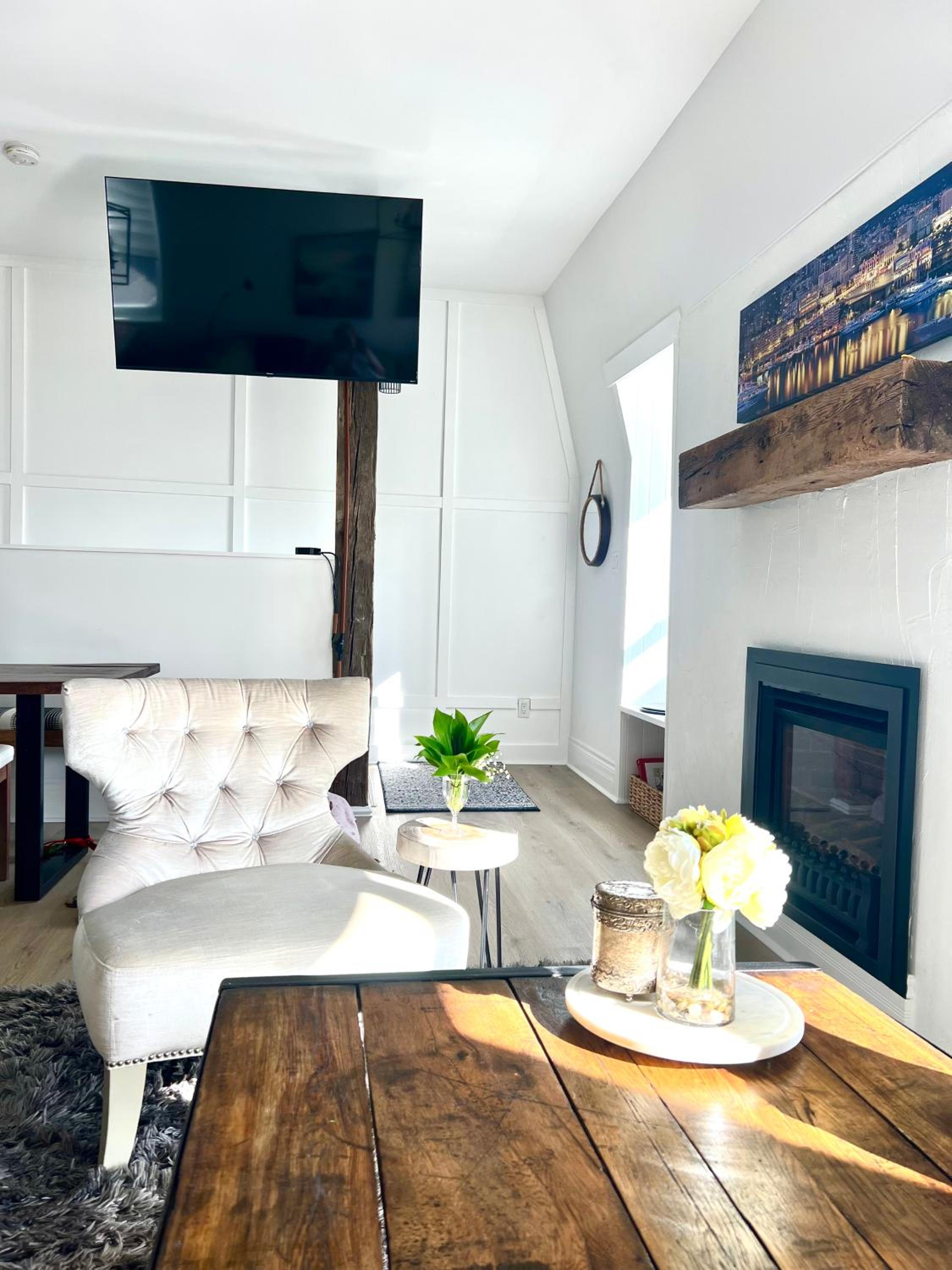 Deluxe Loft - Amazing Terrace with Stunning Water View