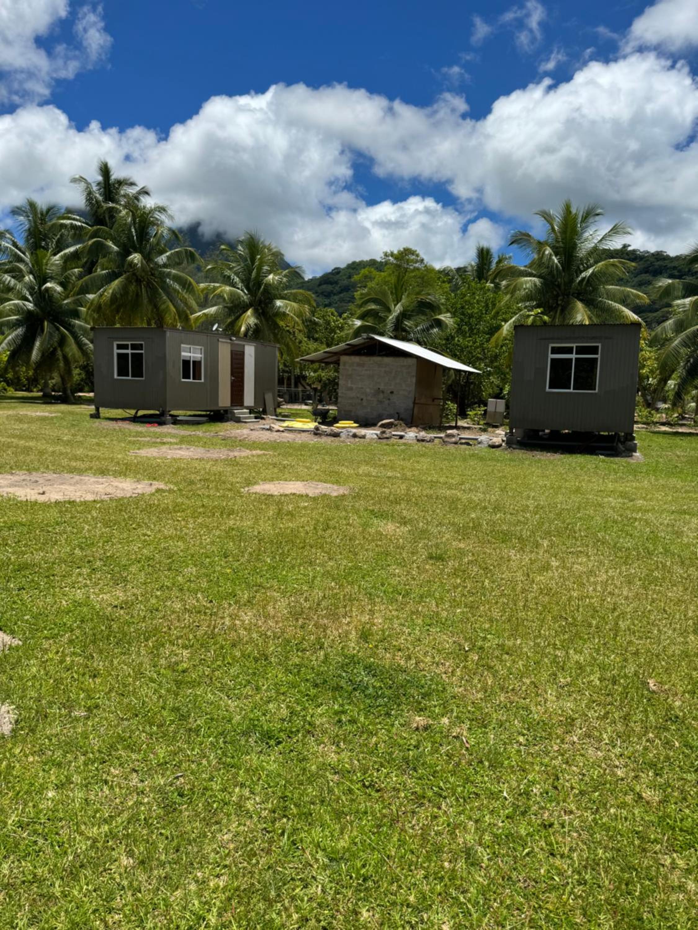 FARE HIRO VAIANAE view 2