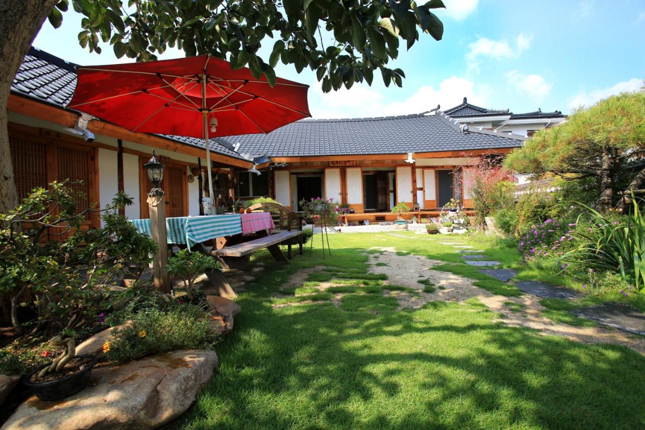 Hanok Madang