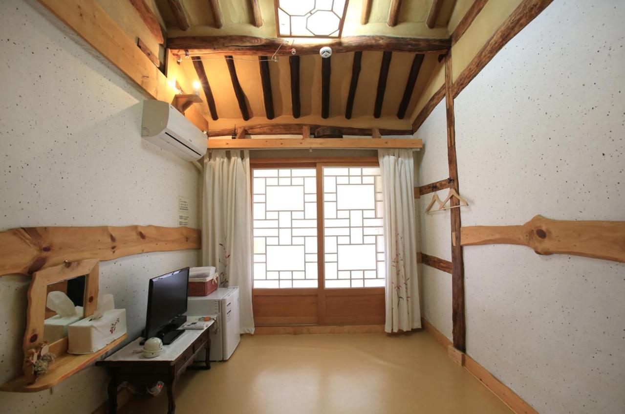 Hanok Madang