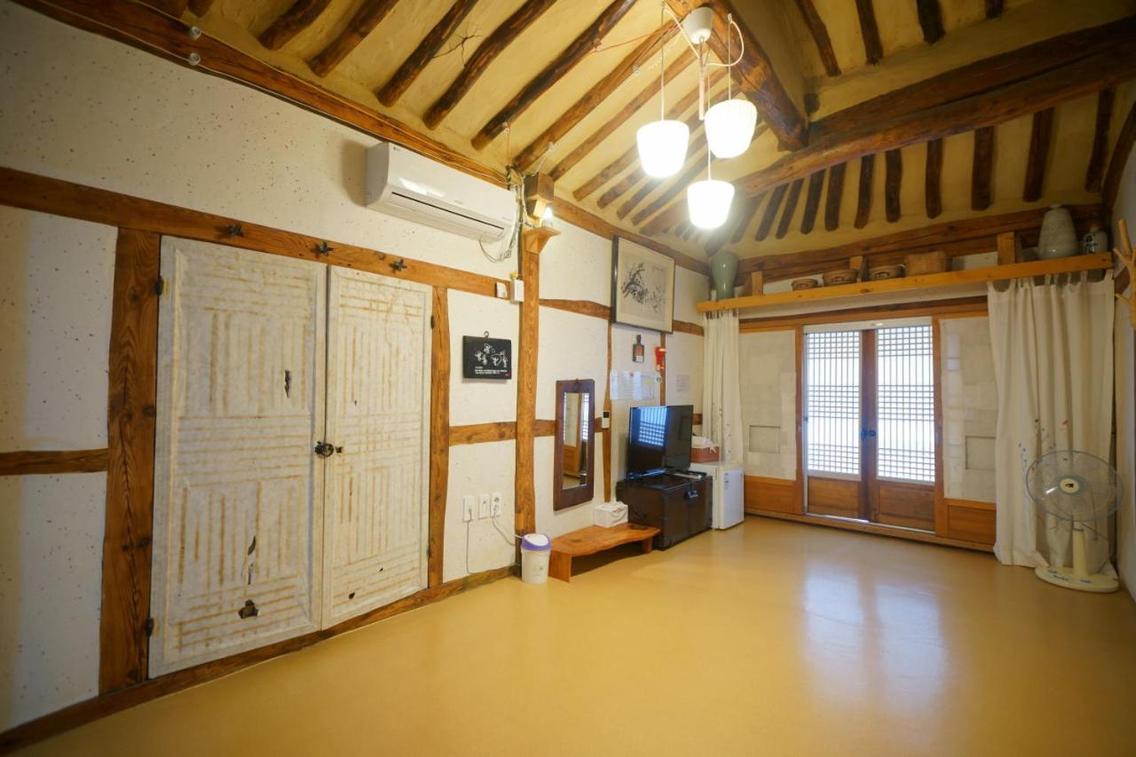 Hanok Madang