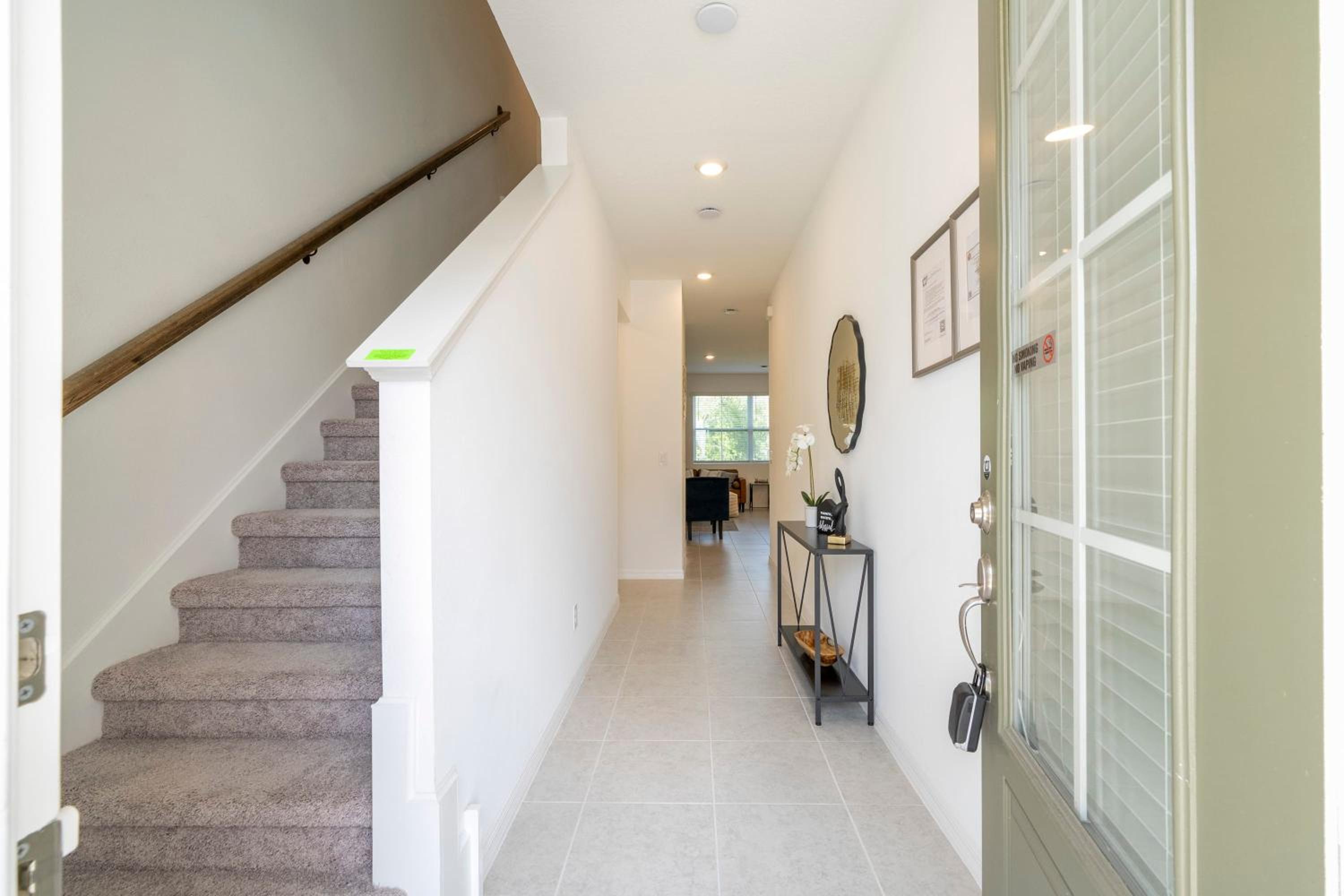 Cozy 3Bd with Free Waterpark at Enclaves at Festival 713