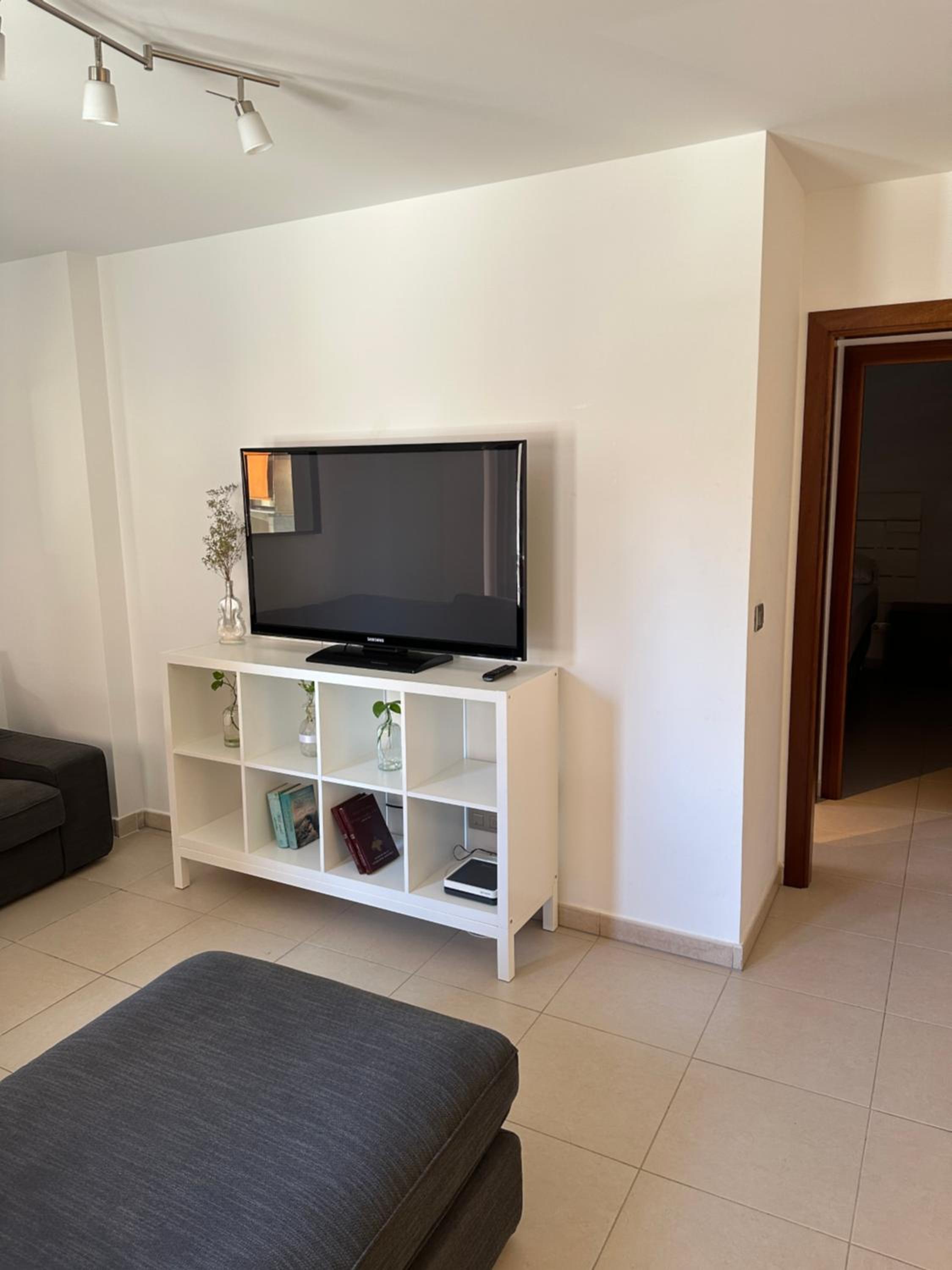 Alcalá seaside apartment, two rooms, private parking