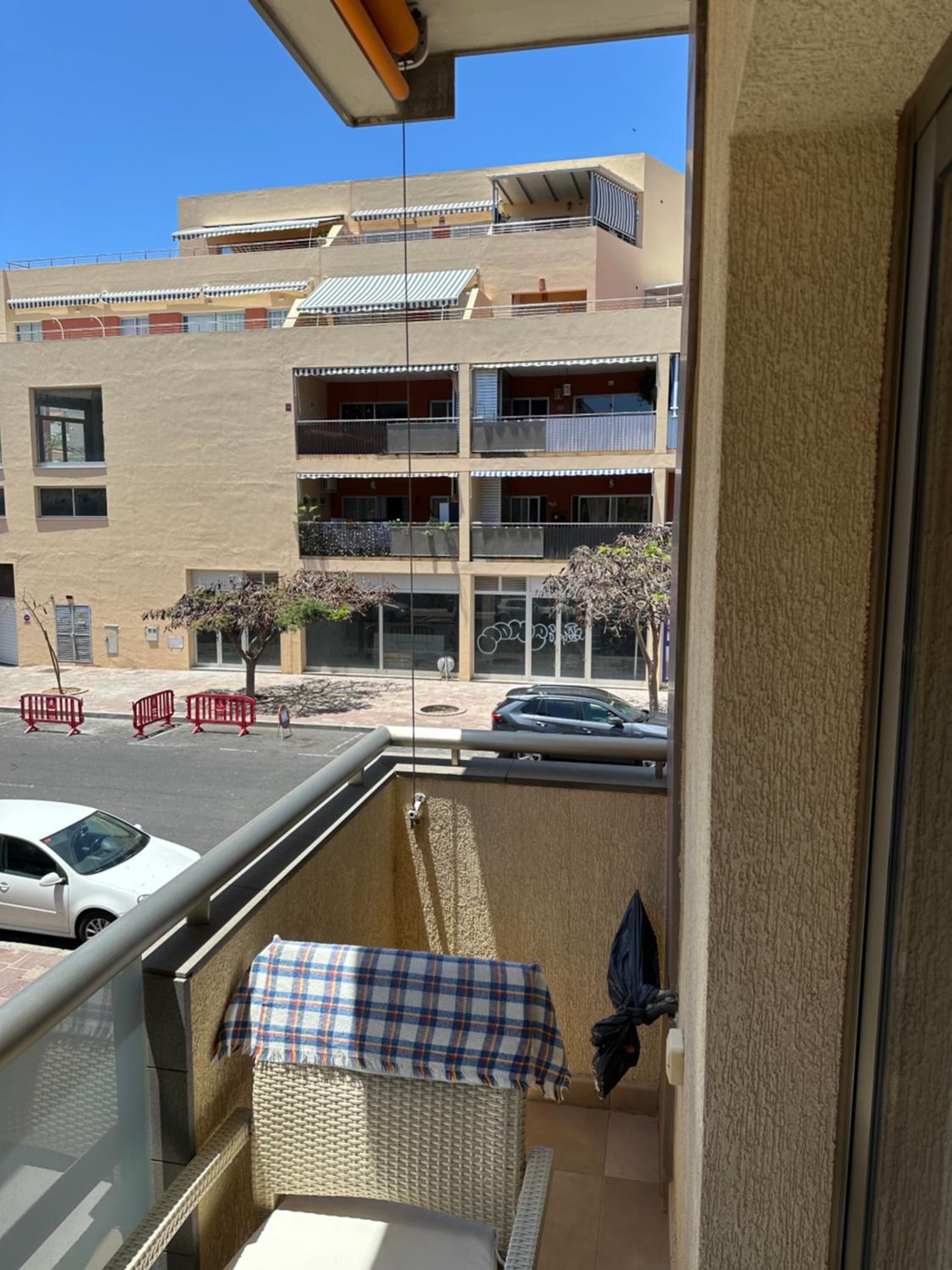 Alcalá seaside apartment, two rooms, private parking