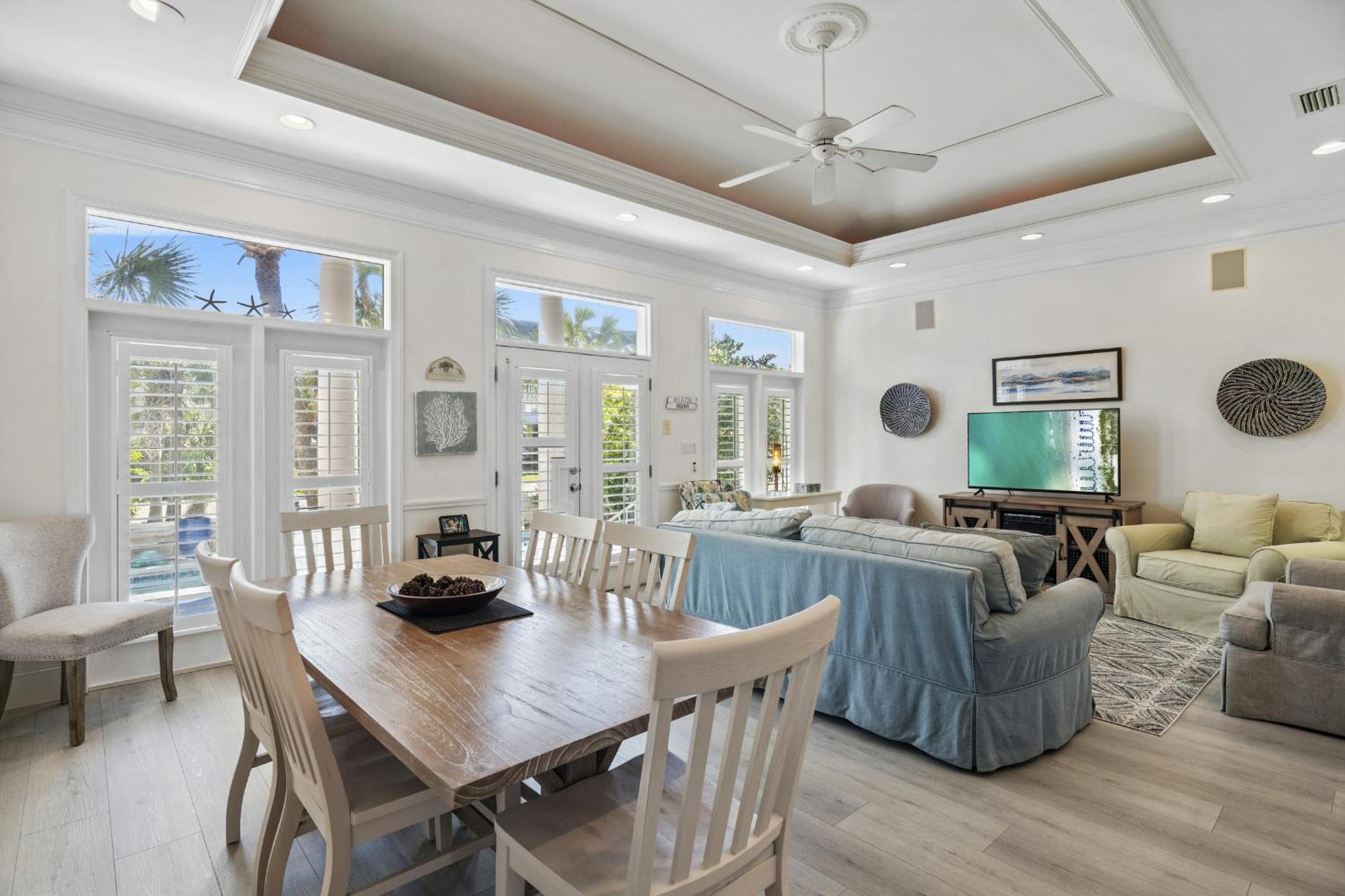 Southern Nights At Destin Pointe Resort