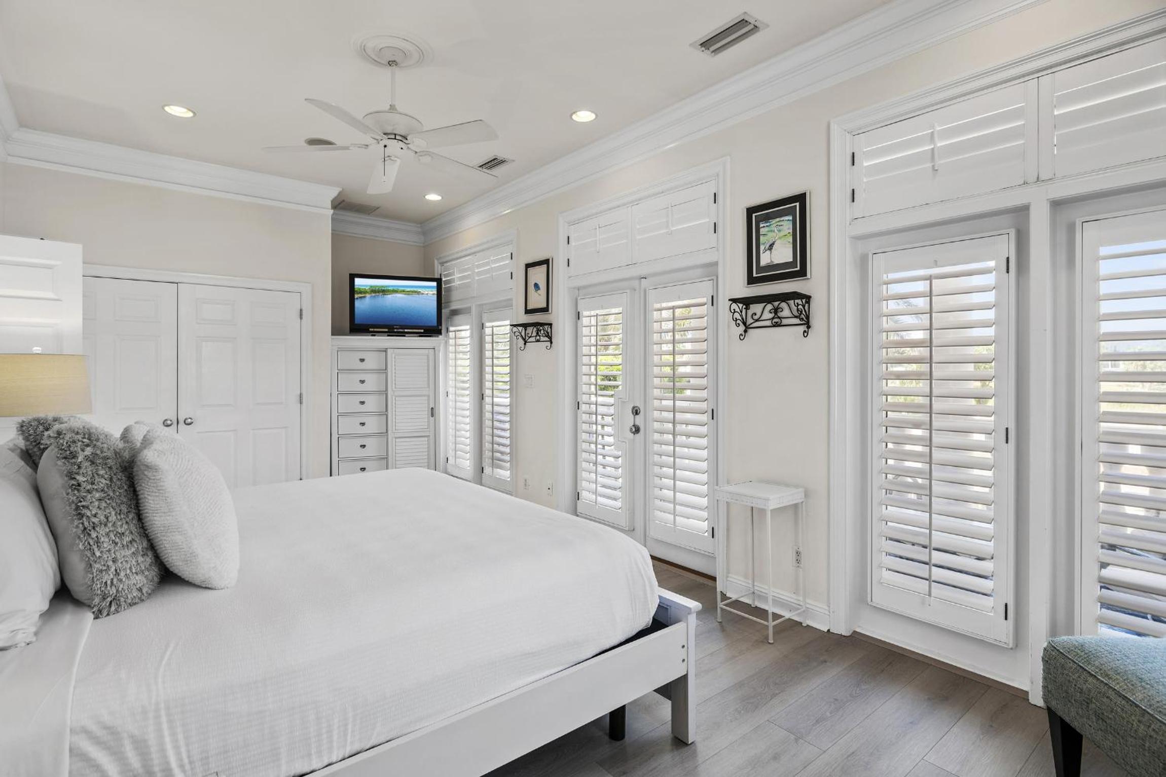 Southern Nights At Destin Pointe Resort