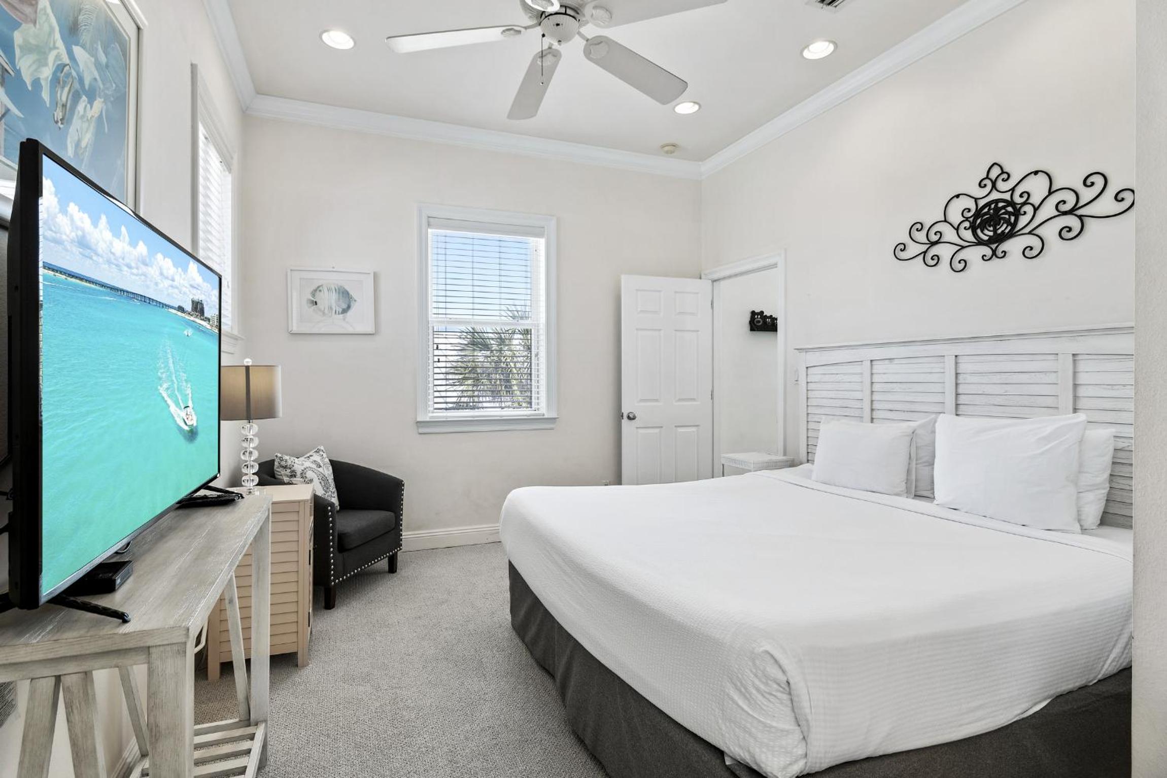 Southern Nights At Destin Pointe Resort