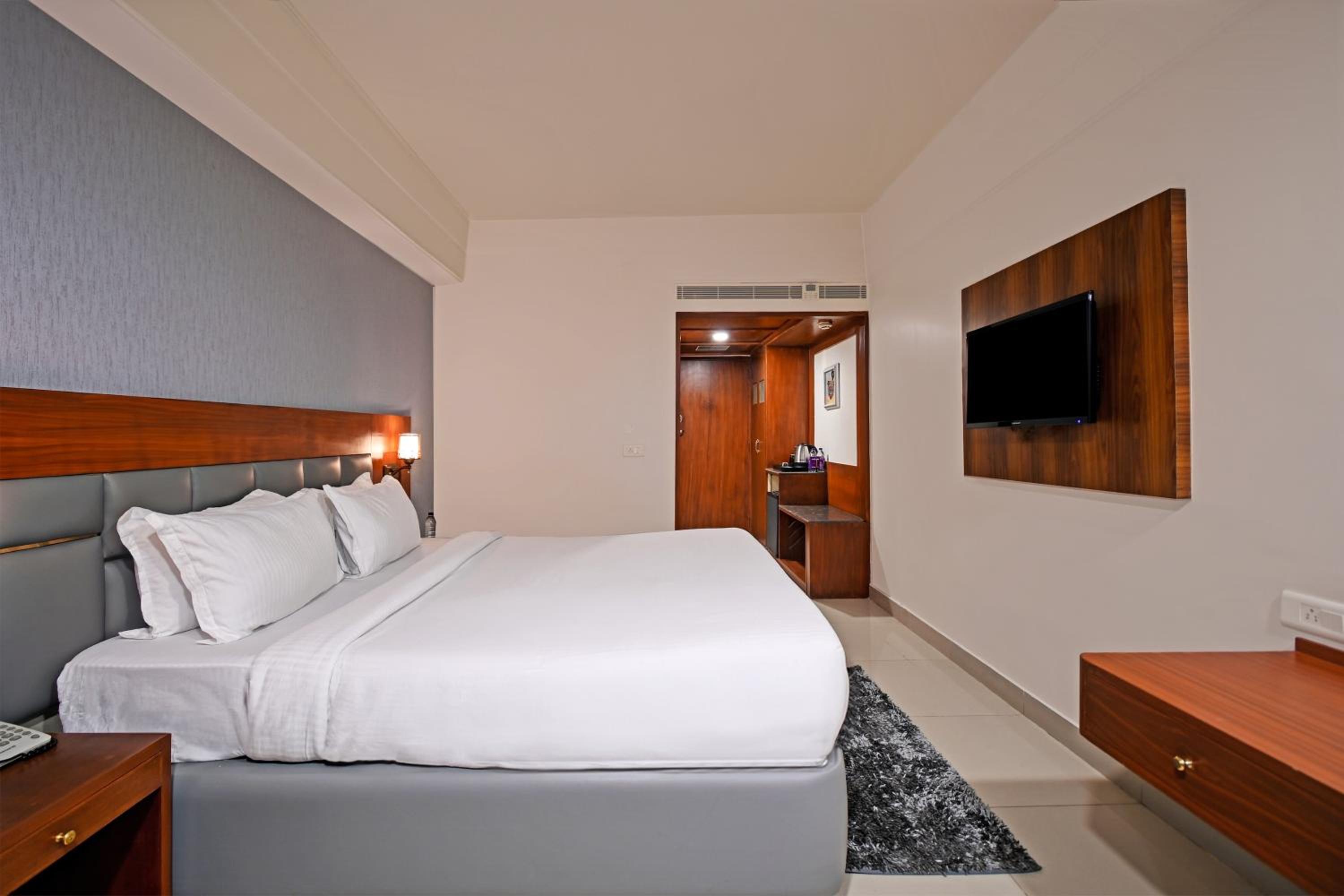 Palette Madhapur