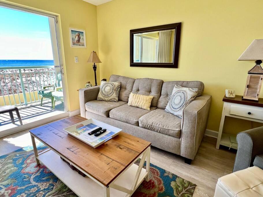 Beach Front Radiant Robins Nest 112, Free Activities Included!