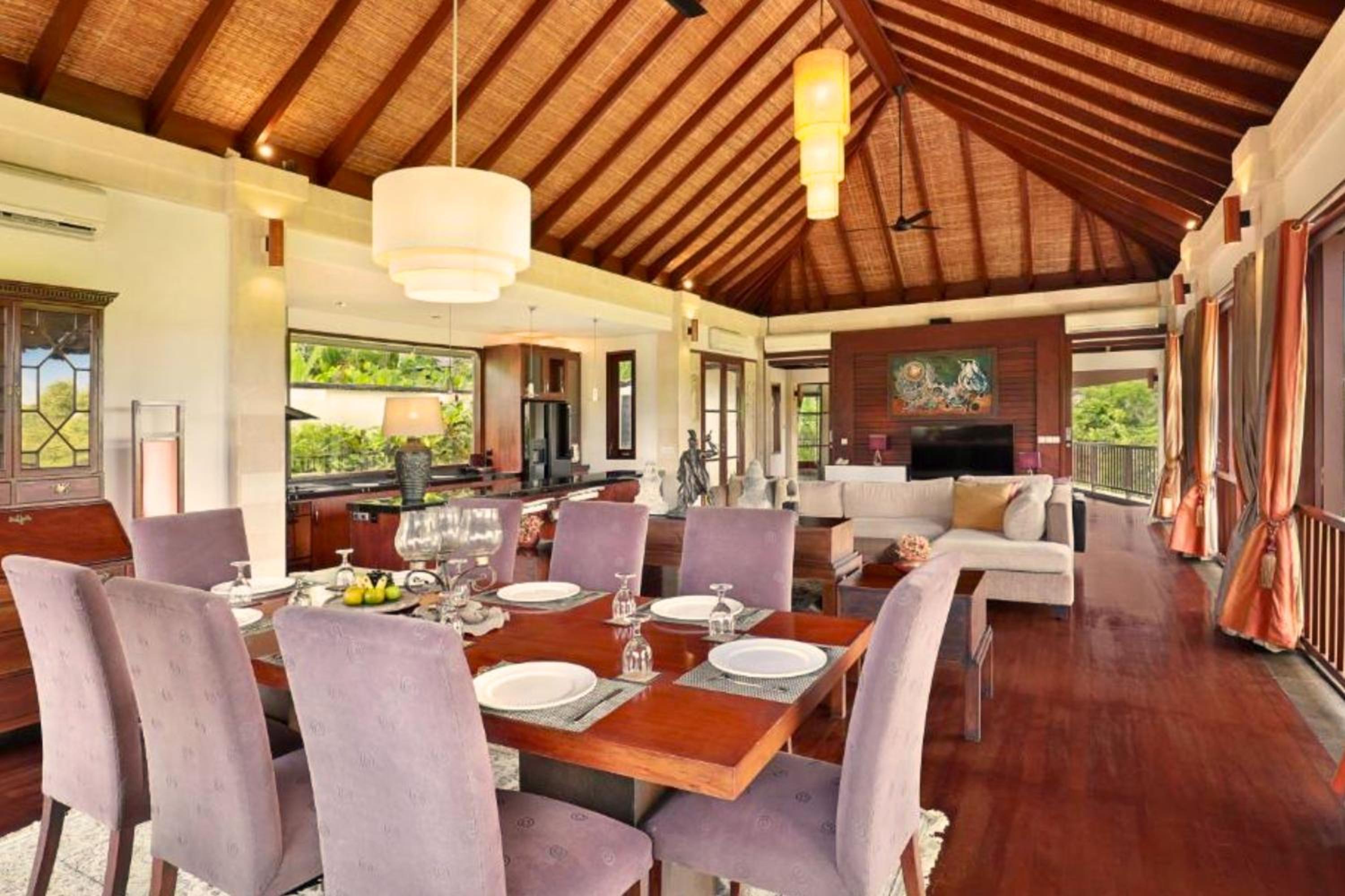Dendalion 4 BR Private Pool Villa view 3