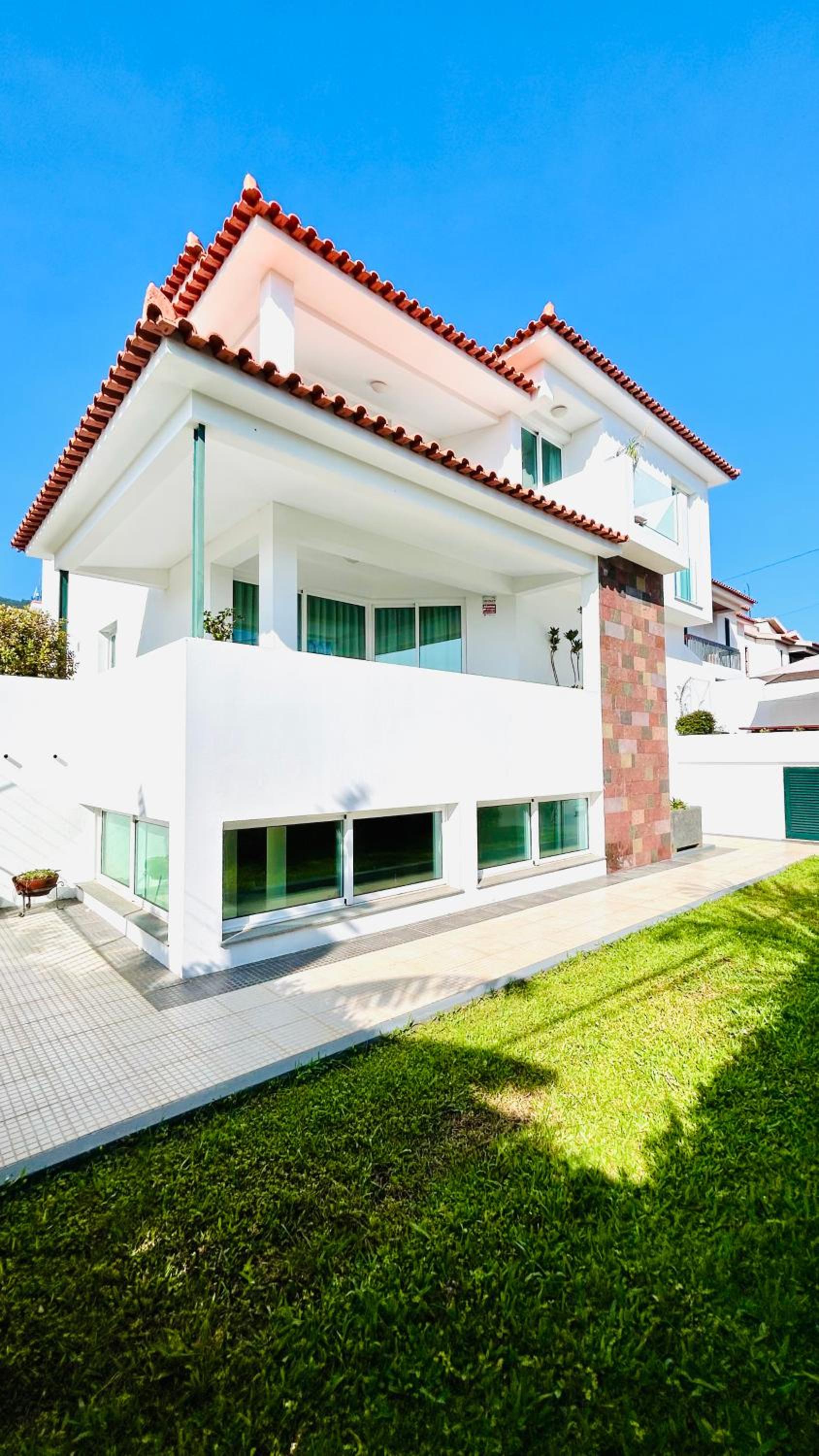 Villa Vera Downtown view 3