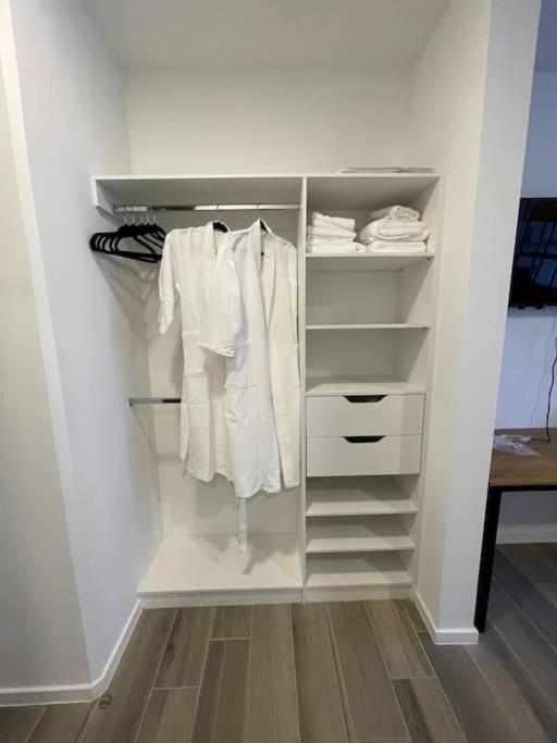 AVIS apartamento, 5 min aeropuerto - zona 13