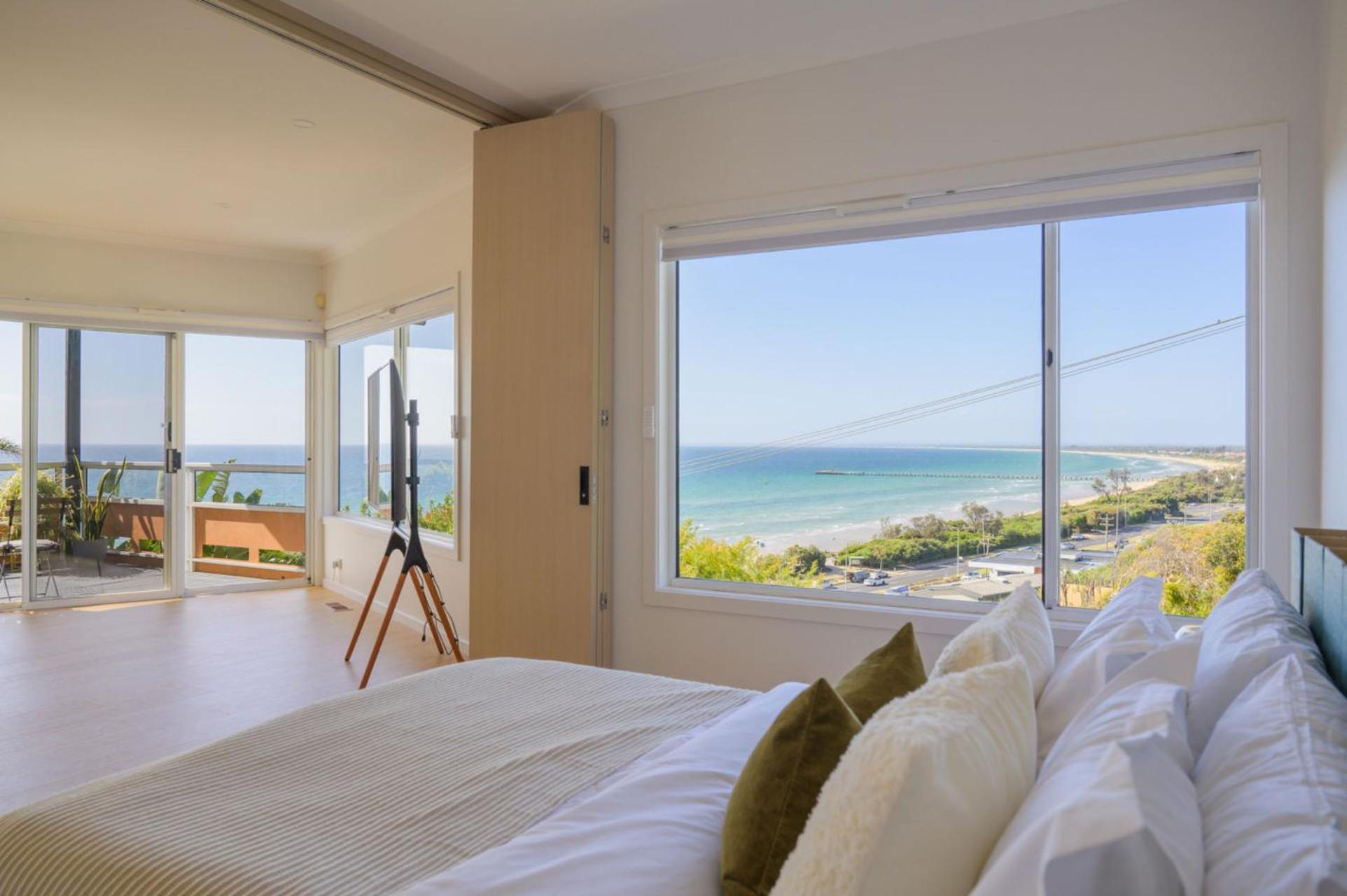 Pudding's Home Luxury Oceanfront Escape
