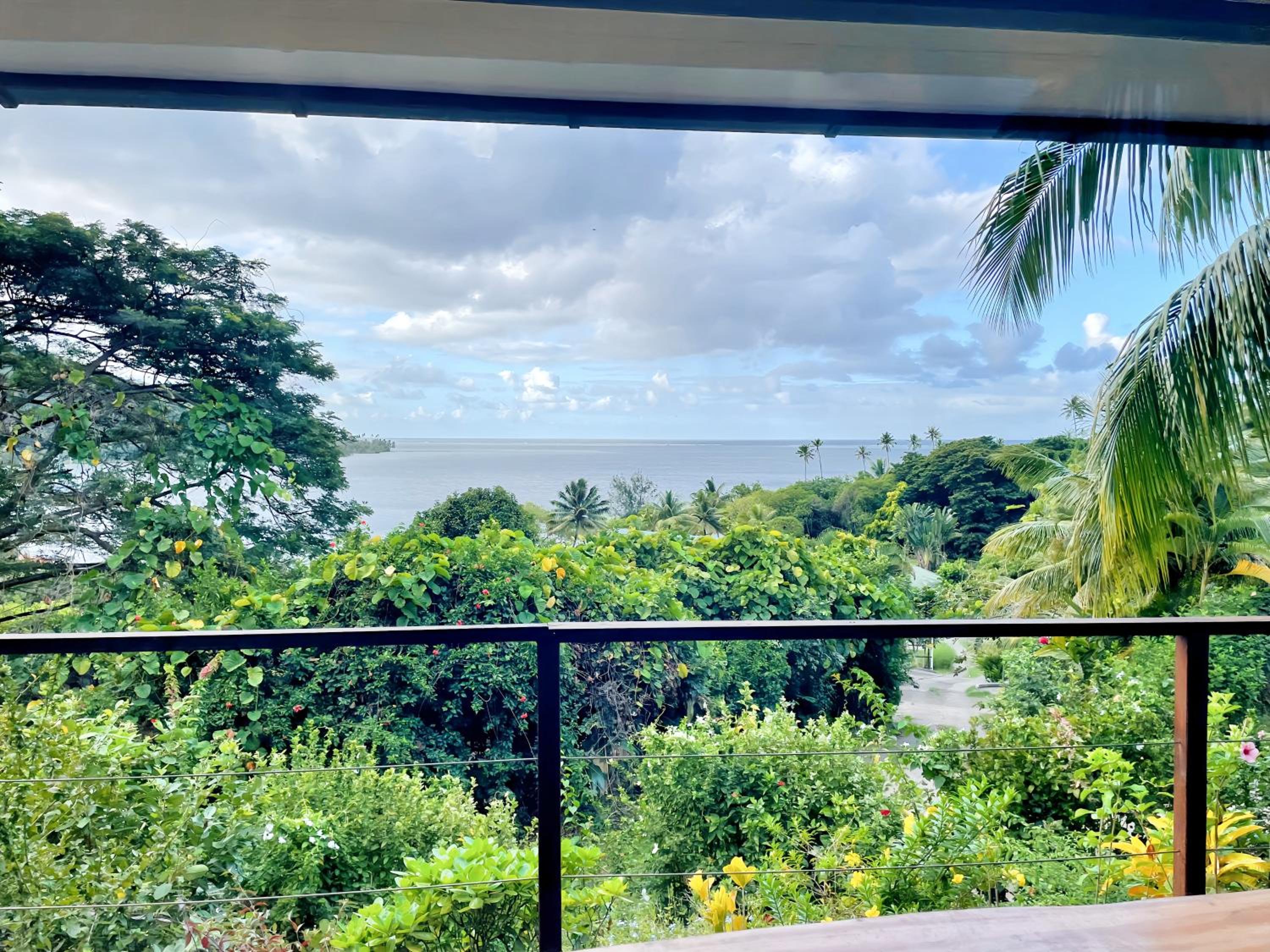 Fare Oviri Lodge