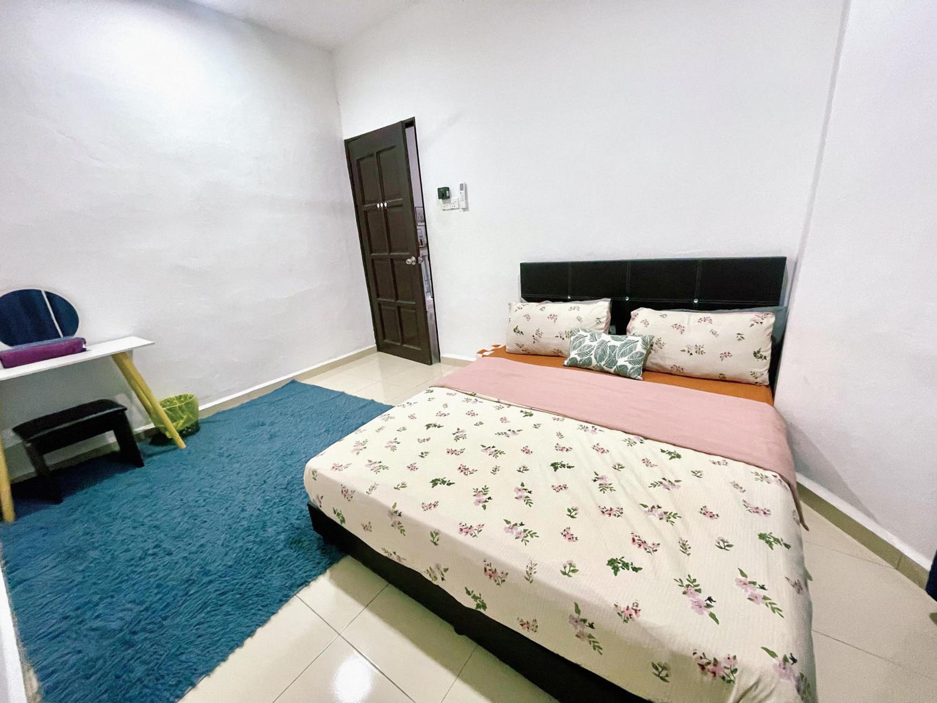 Cozy 288 Entire 3 bedroom House @ Alma Bukit Mertajam view 2