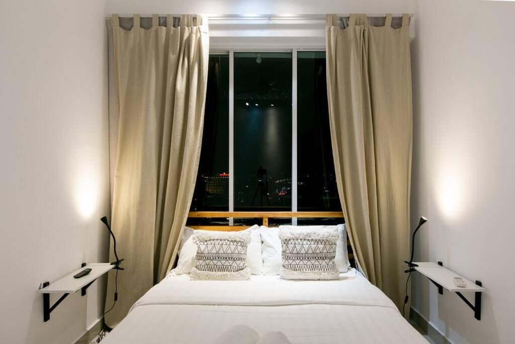 [Projector] Pulse Ipoh- Safari @Majestic condo photo 2