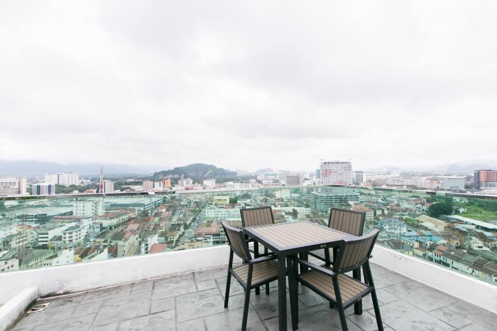 [Projector] Pulse Ipoh- Safari @Majestic condo view 2