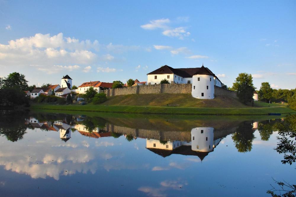 Ubytování Pod jilmem