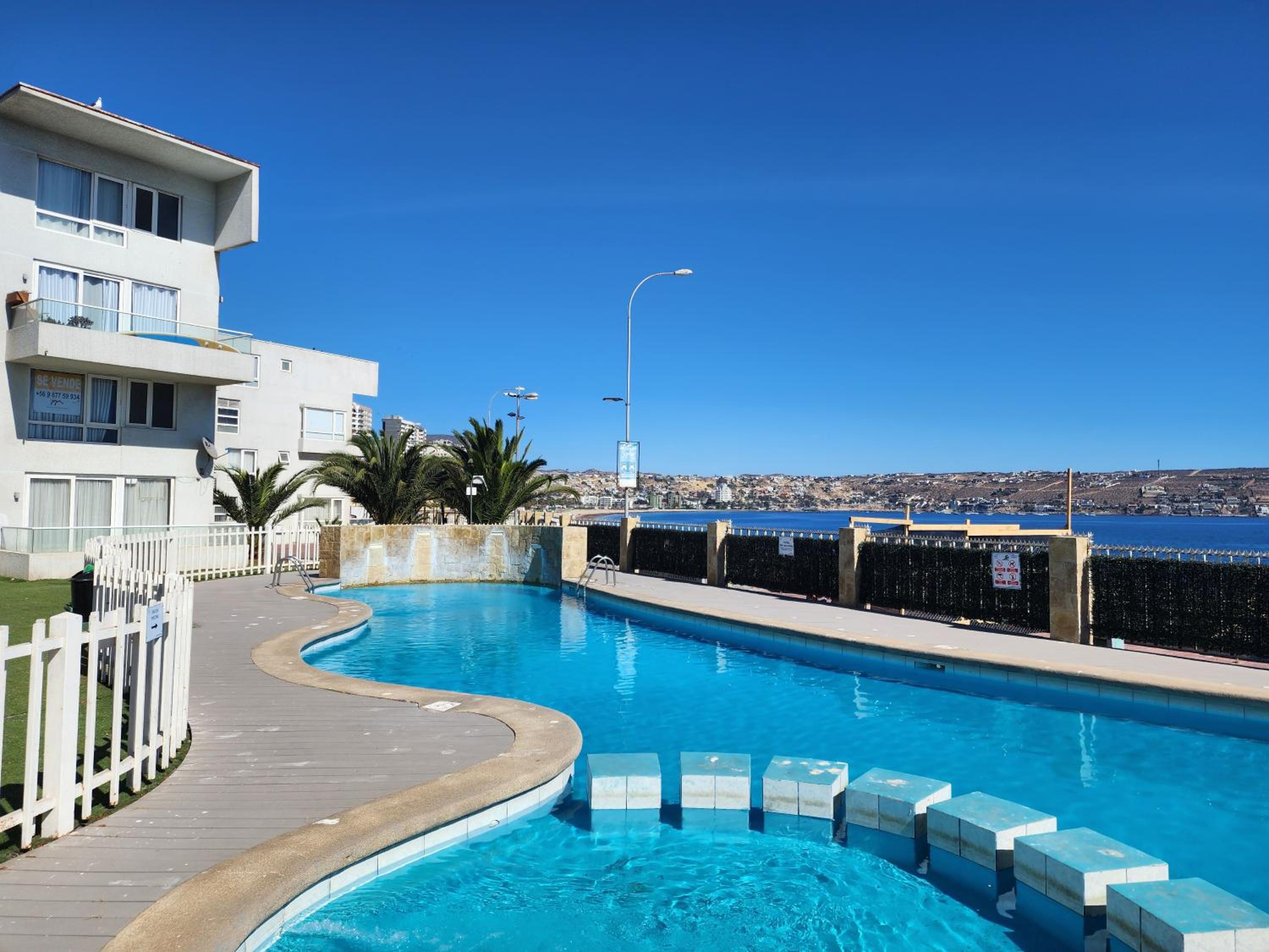 Duplex, acceso directo a playa la Herradura en Coquimbo.