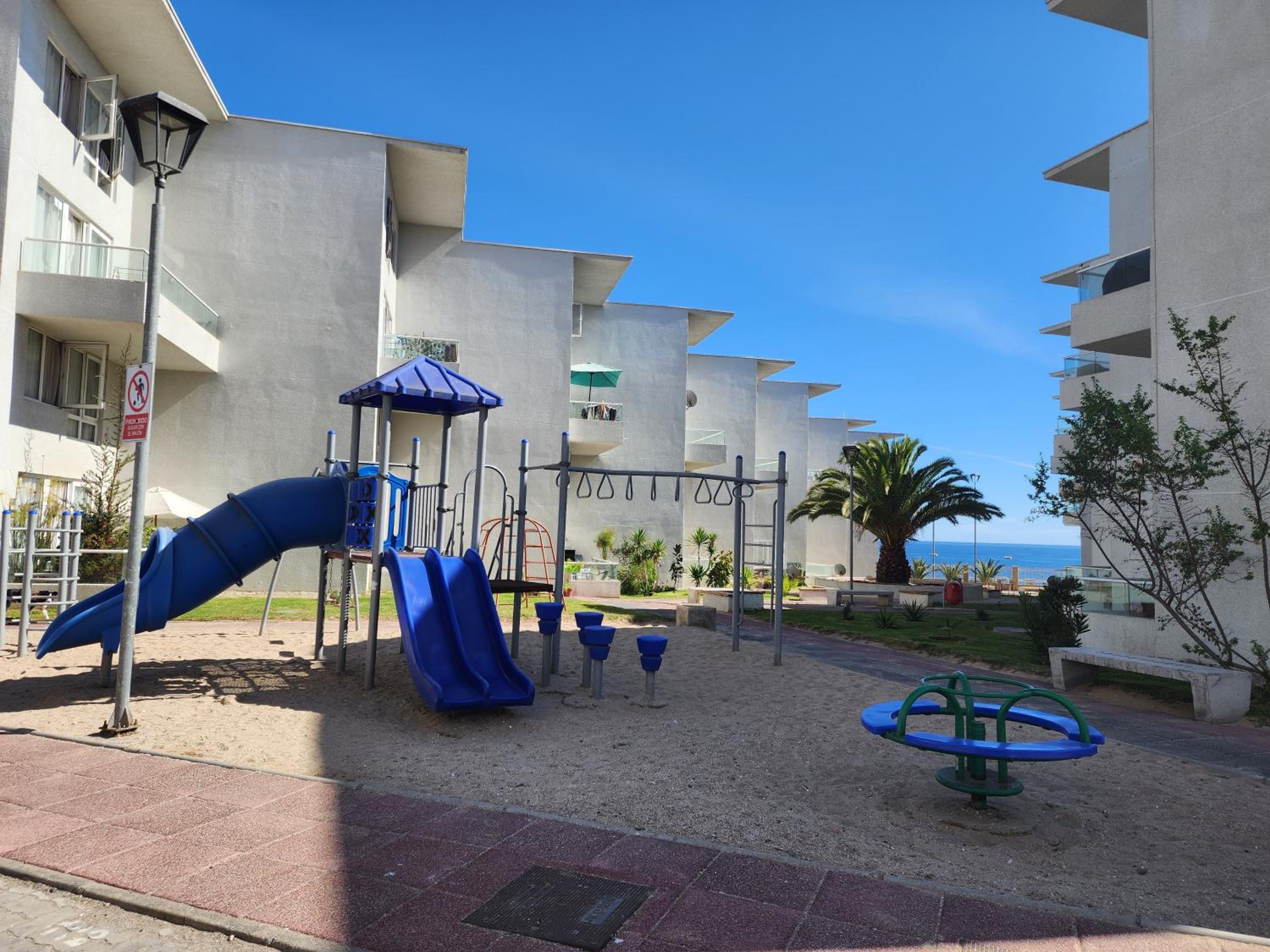 Duplex, acceso directo a playa la Herradura en Coquimbo.