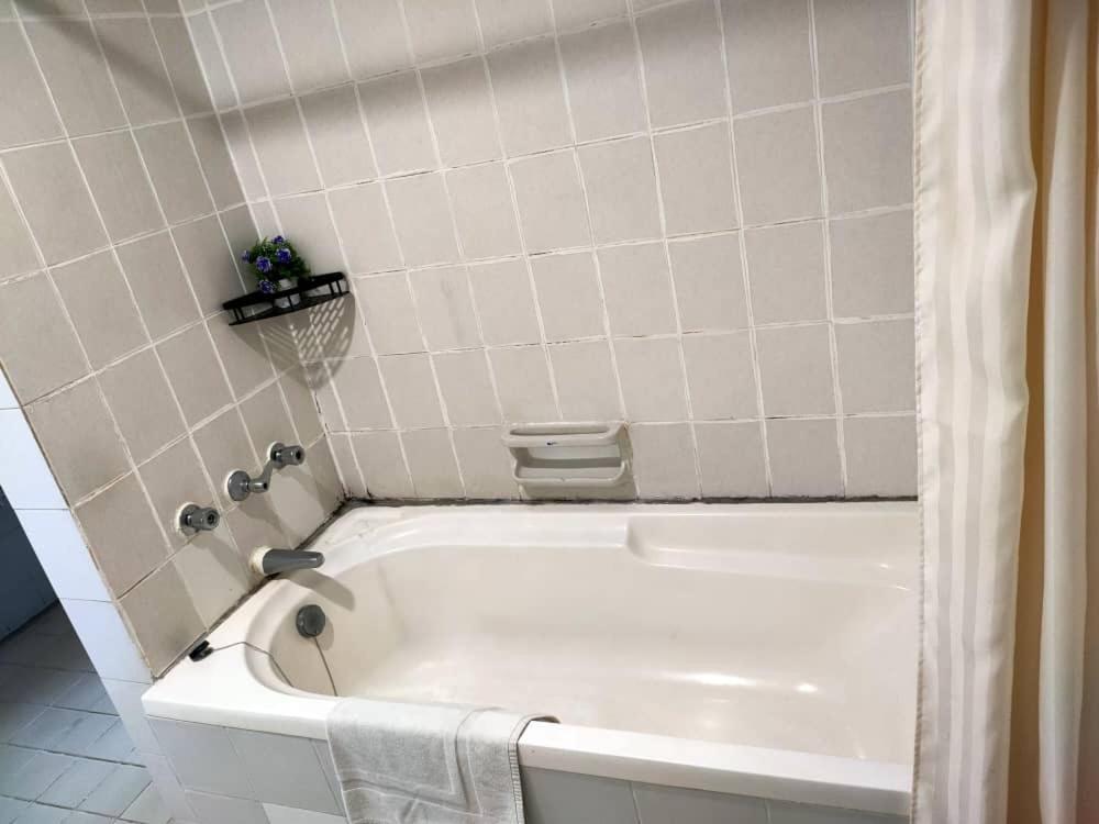 Rambo Paradise 1 bedroom photo 3