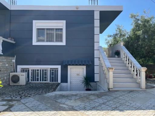 Villa Vlora M&N 2